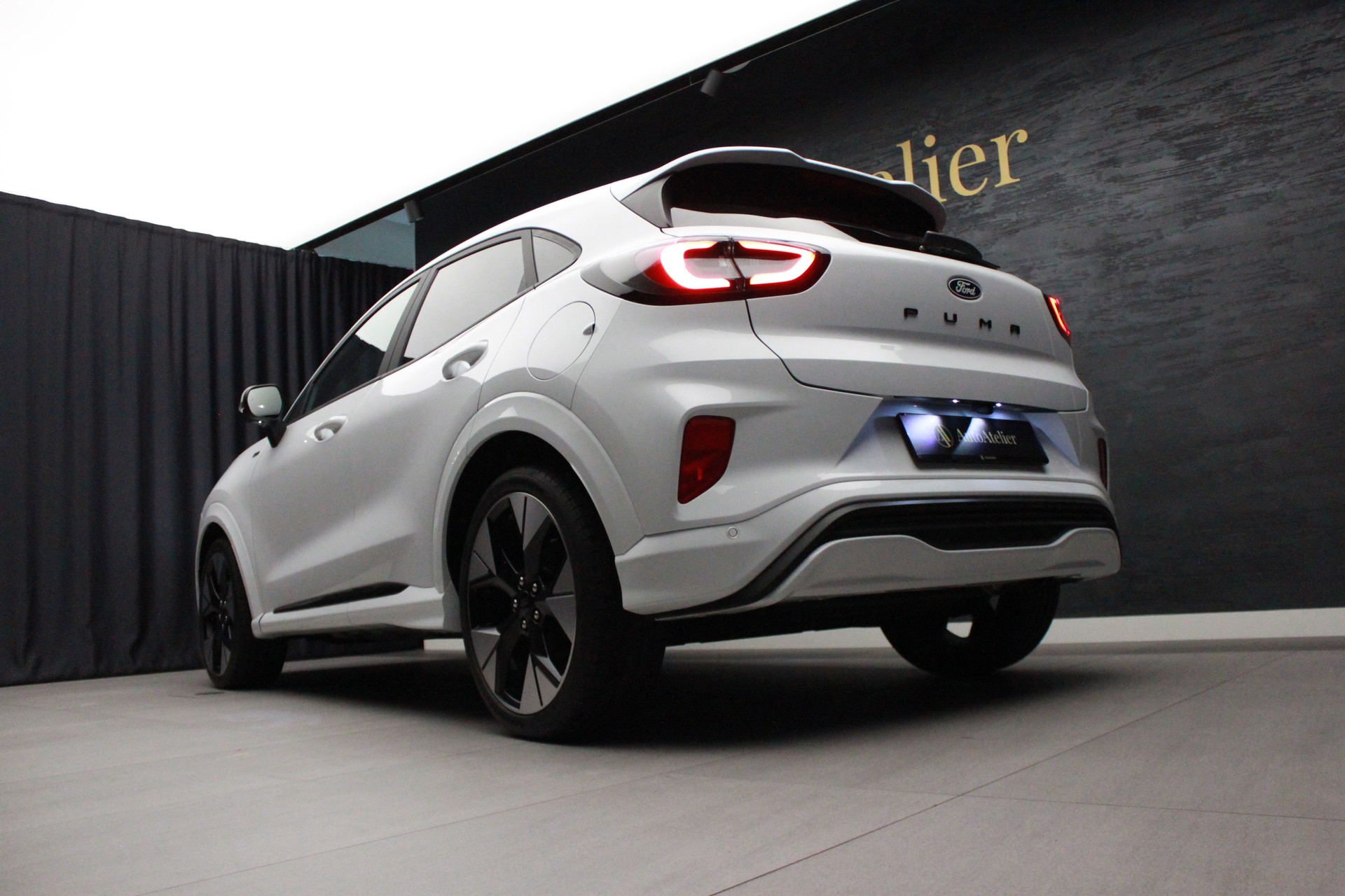 FORD Puma 1.0 MHEV ST-Line X Automat-image-12