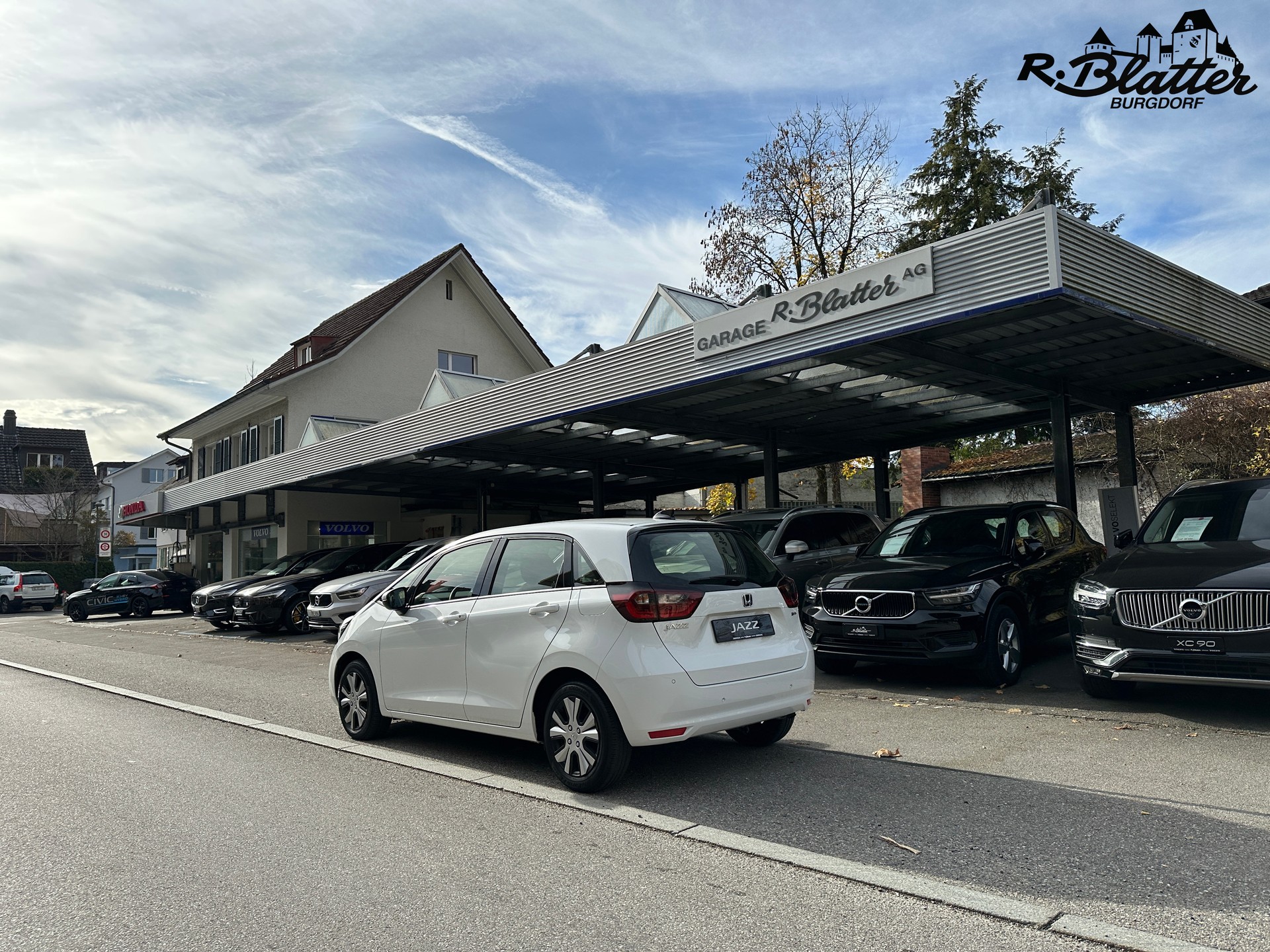 HONDA Jazz 1.5i-MMD Elegance E-CVT-showroom-element-3