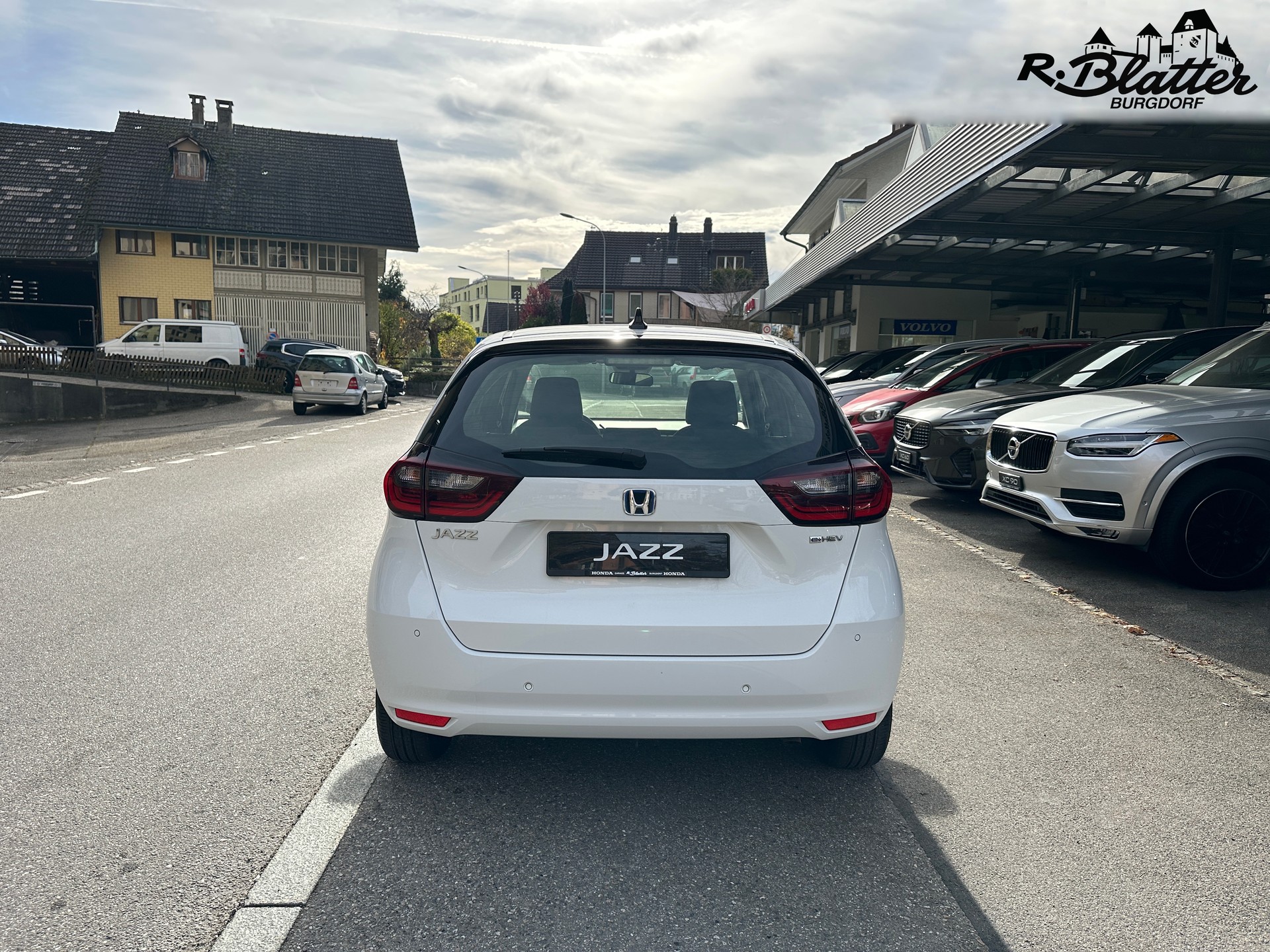 HONDA Jazz 1.5i-MMD Elegance E-CVT-image-4