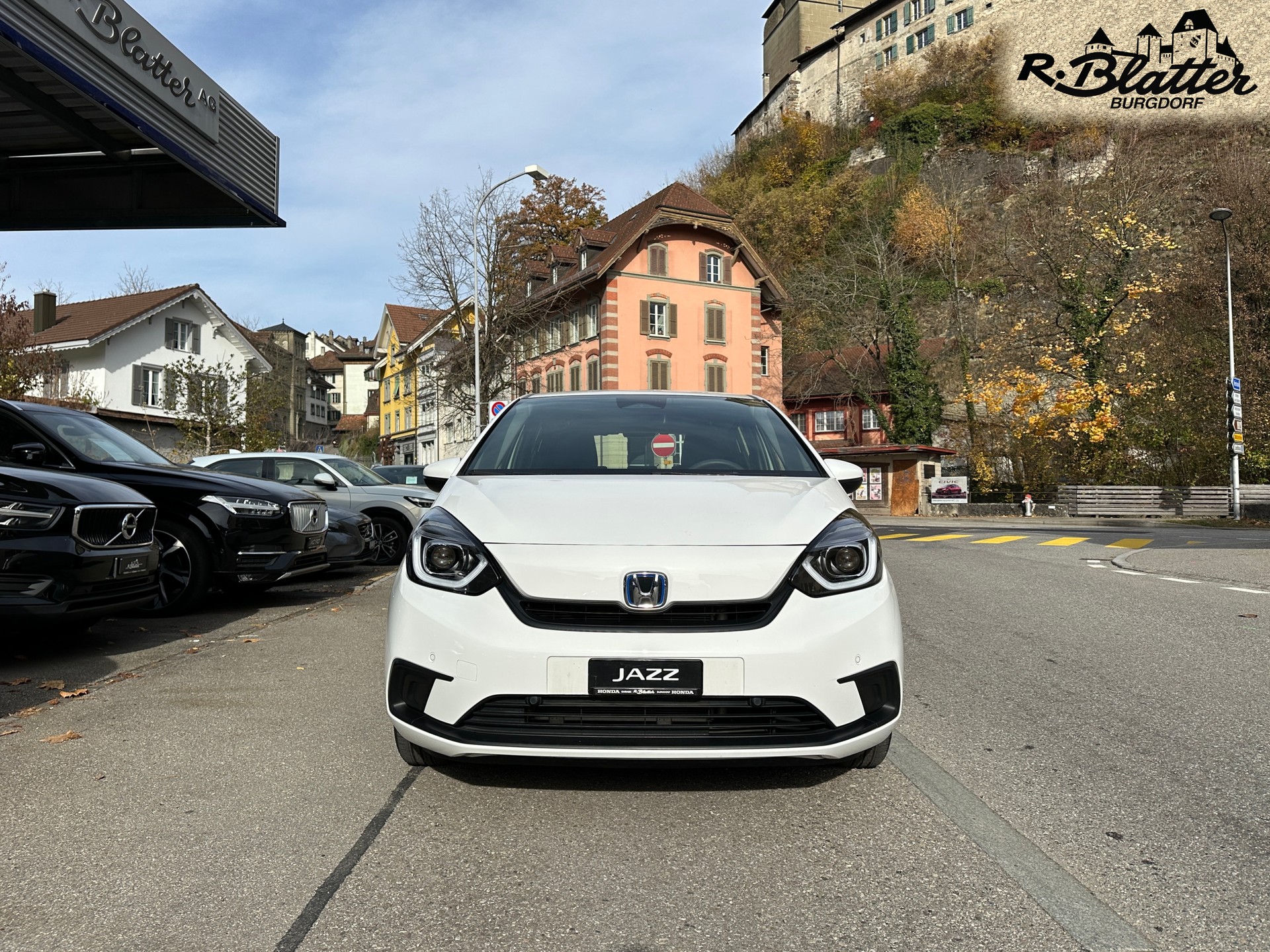 HONDA Jazz 1.5i-MMD Elegance E-CVT-showroom-element-1