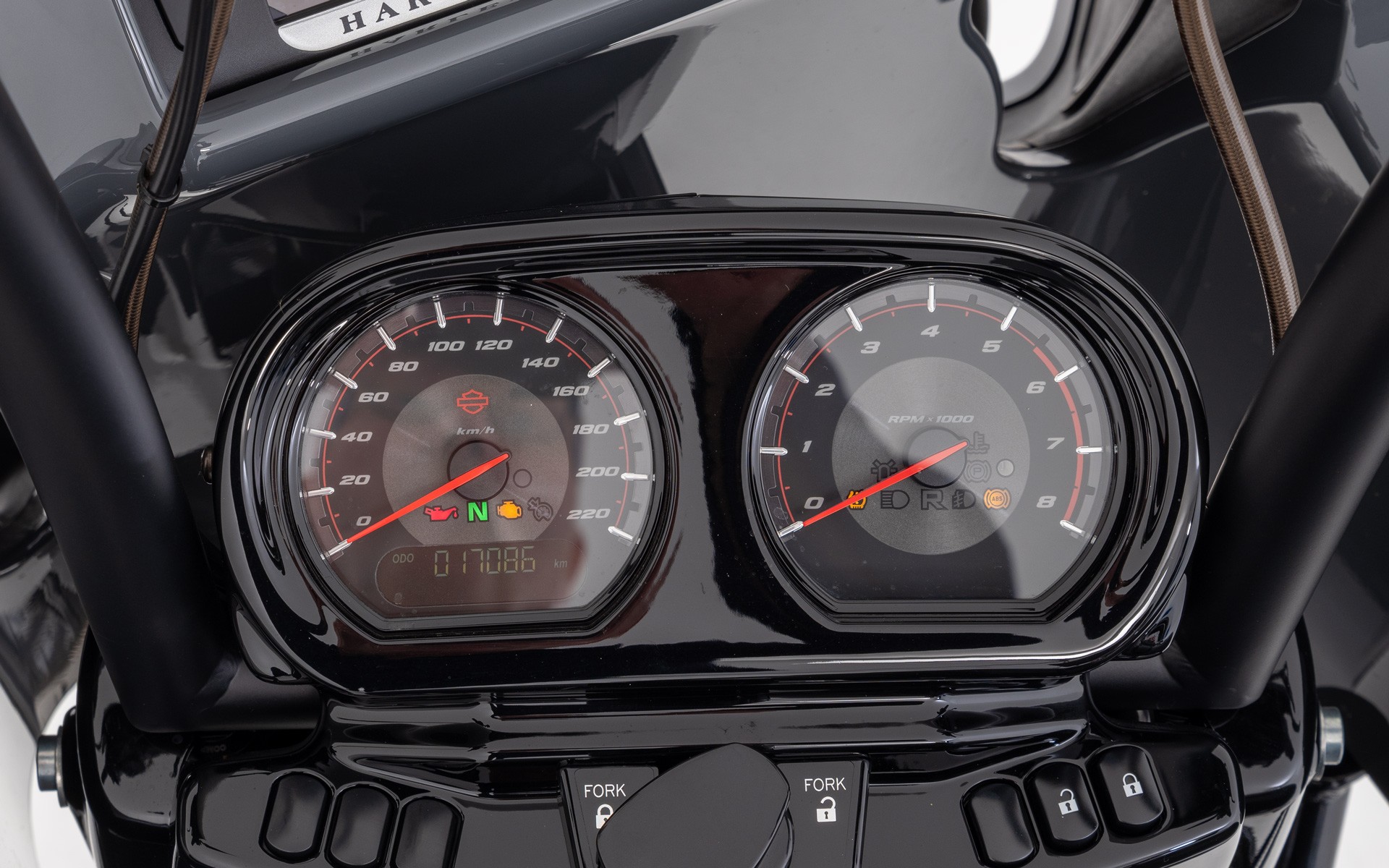 HARLEY-DAVIDSON FLTRXSE Road Glide Special 117 CVO-image-5