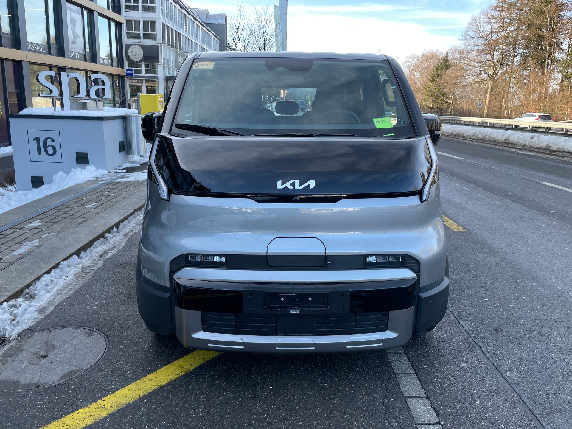 KIA PV5 71.2 kWh Elite mit Wärmepumpe, VOLLAUSSTATTUNG-showroom-element-1