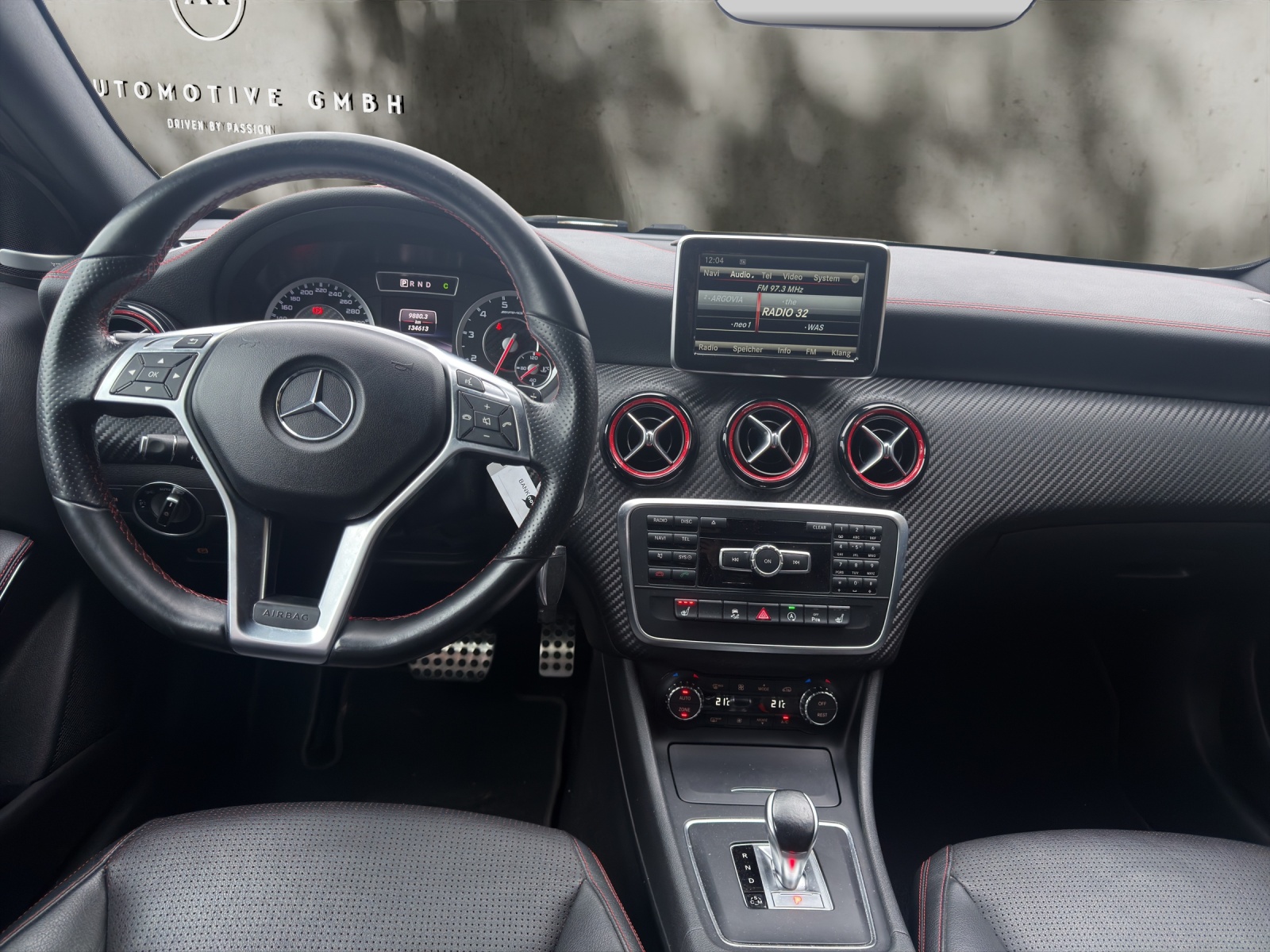 MERCEDES-BENZ A 45 AMG 4Matic Speedshift 7G-DCT-image-12
