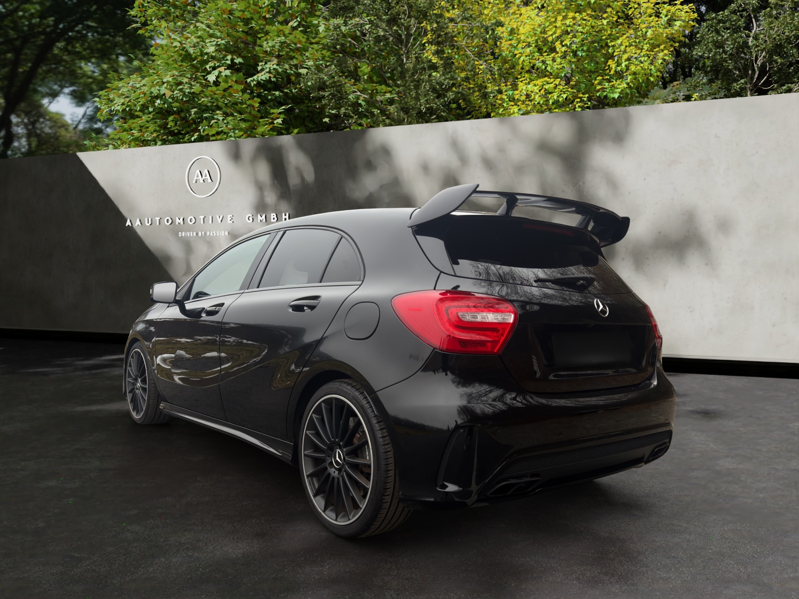 MERCEDES-BENZ A 45 AMG 4Matic Speedshift 7G-DCT-showroom-element-3