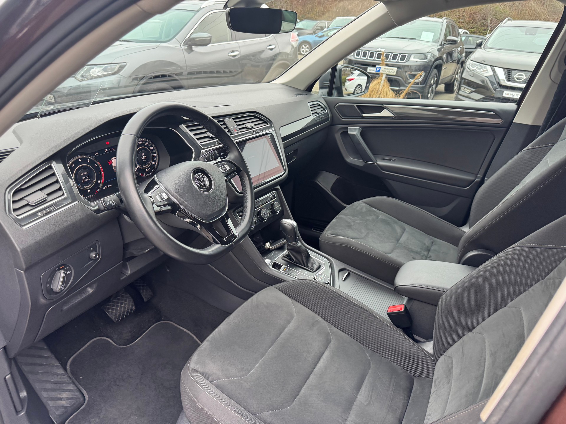 VW Tiguan Allspace 2.0TSI Comfortline 4Motion DSG-image-7