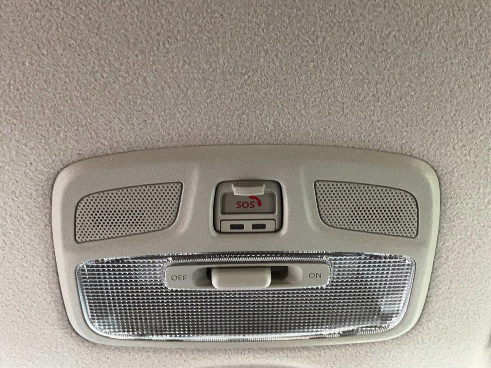 SUZUKI Swift 1.2 Sakura Top Hybrid-image-12