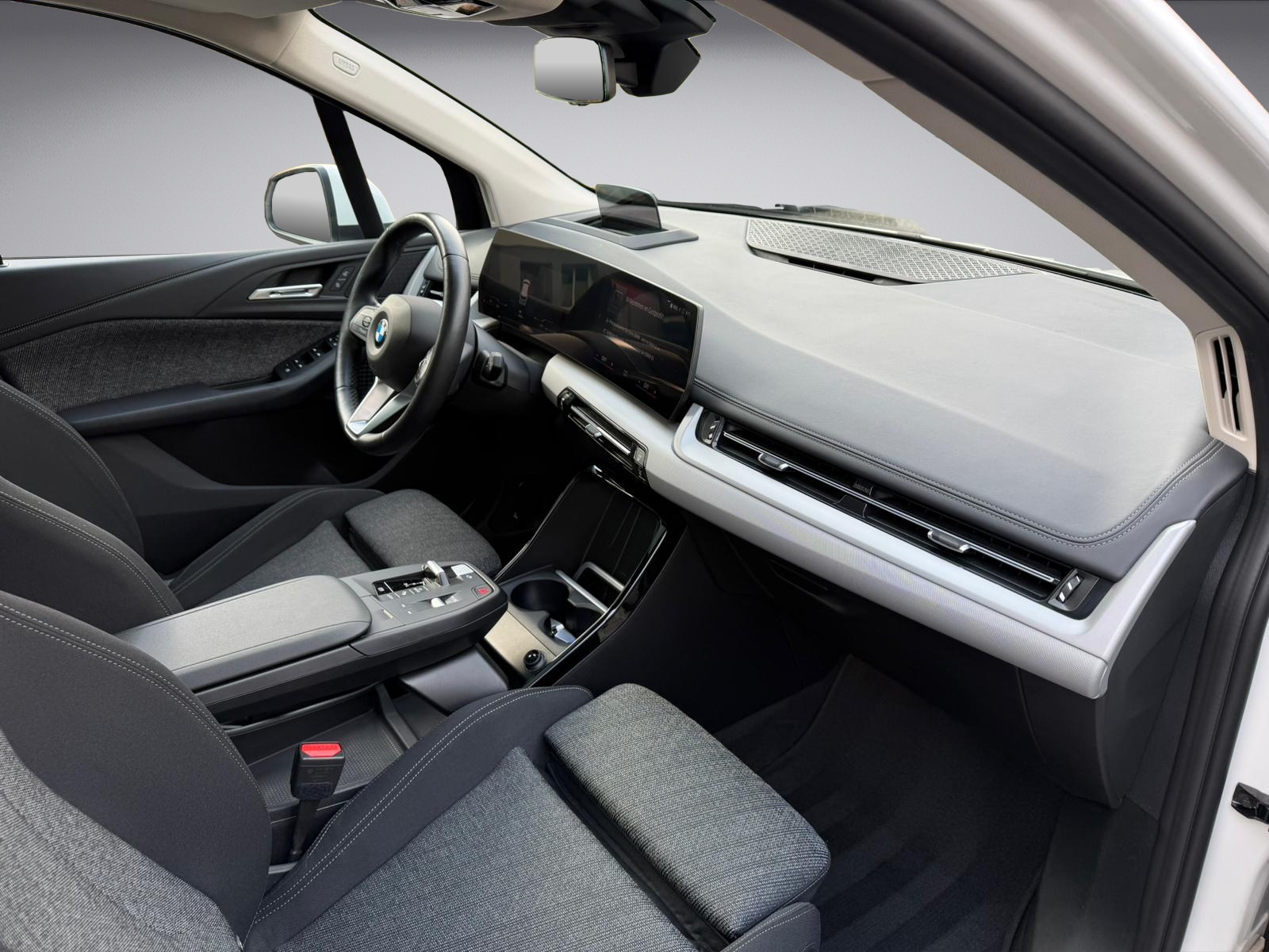 BMW 223d Active Tourer xDrive DKG-image-13