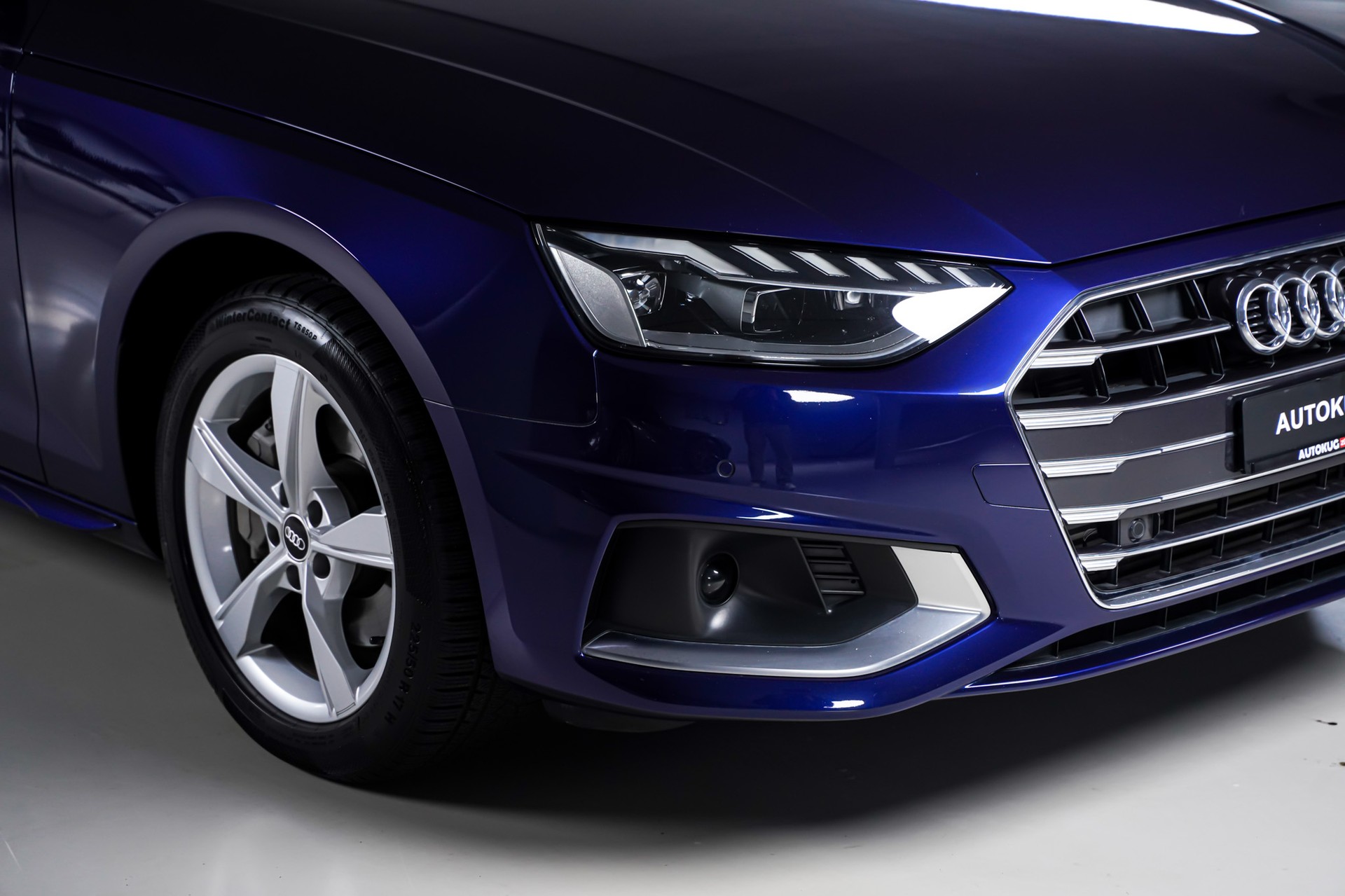 AUDI A4 Avant 40 TFSI advanced S-tronic-showroom-element-3