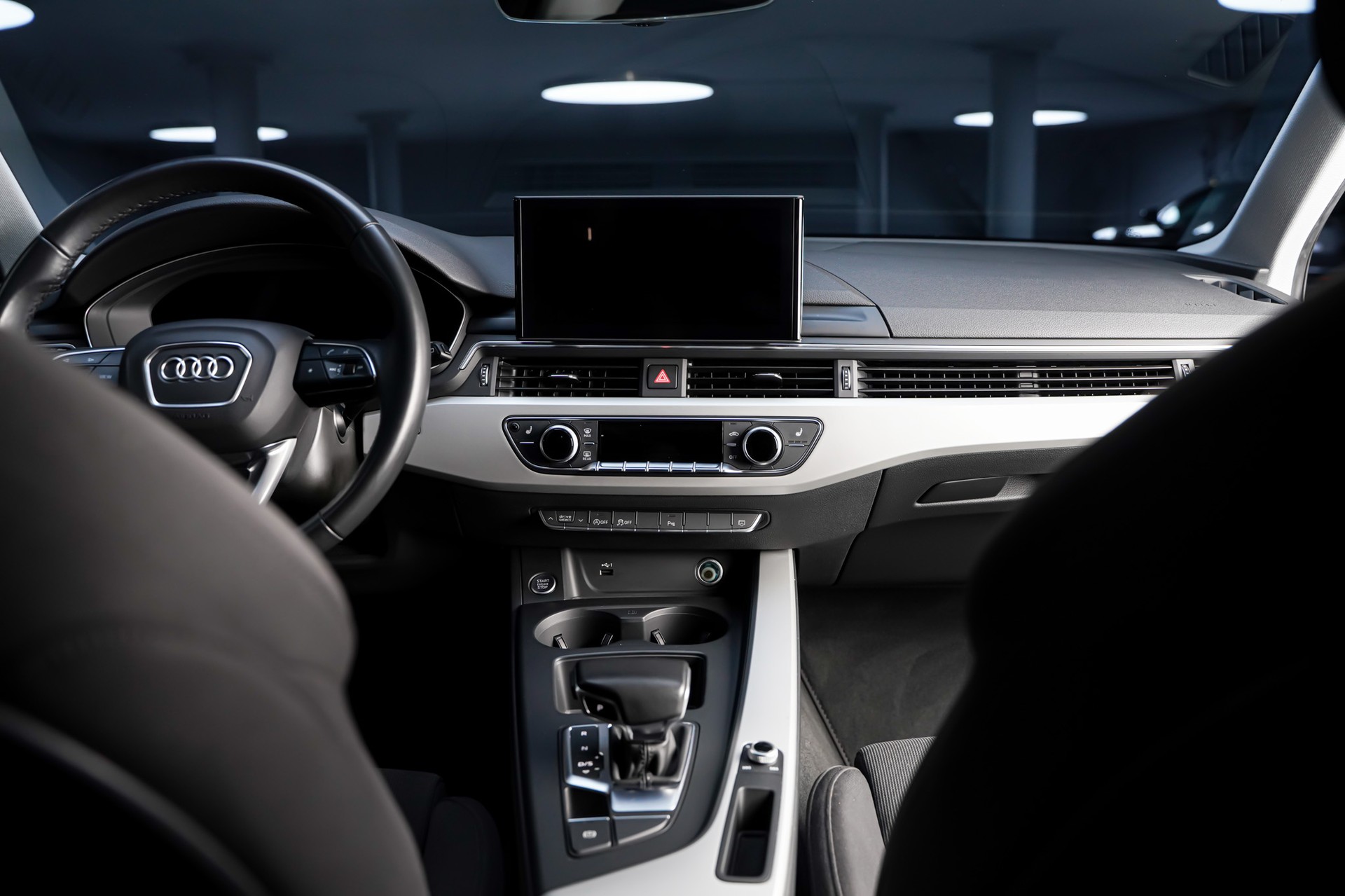 AUDI A4 Avant 40 TFSI advanced S-tronic-image-18