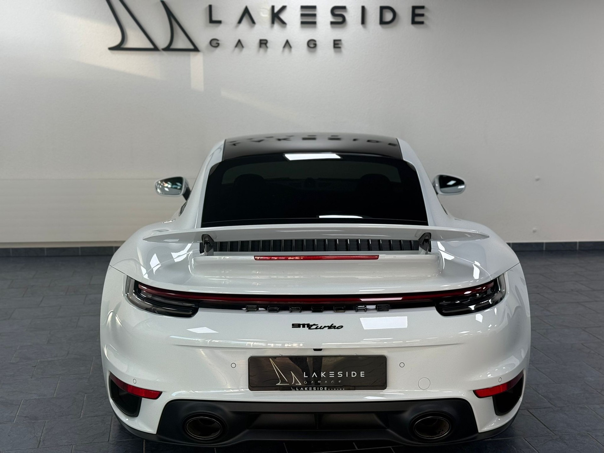 PORSCHE 911 Turbo PDK-image-4