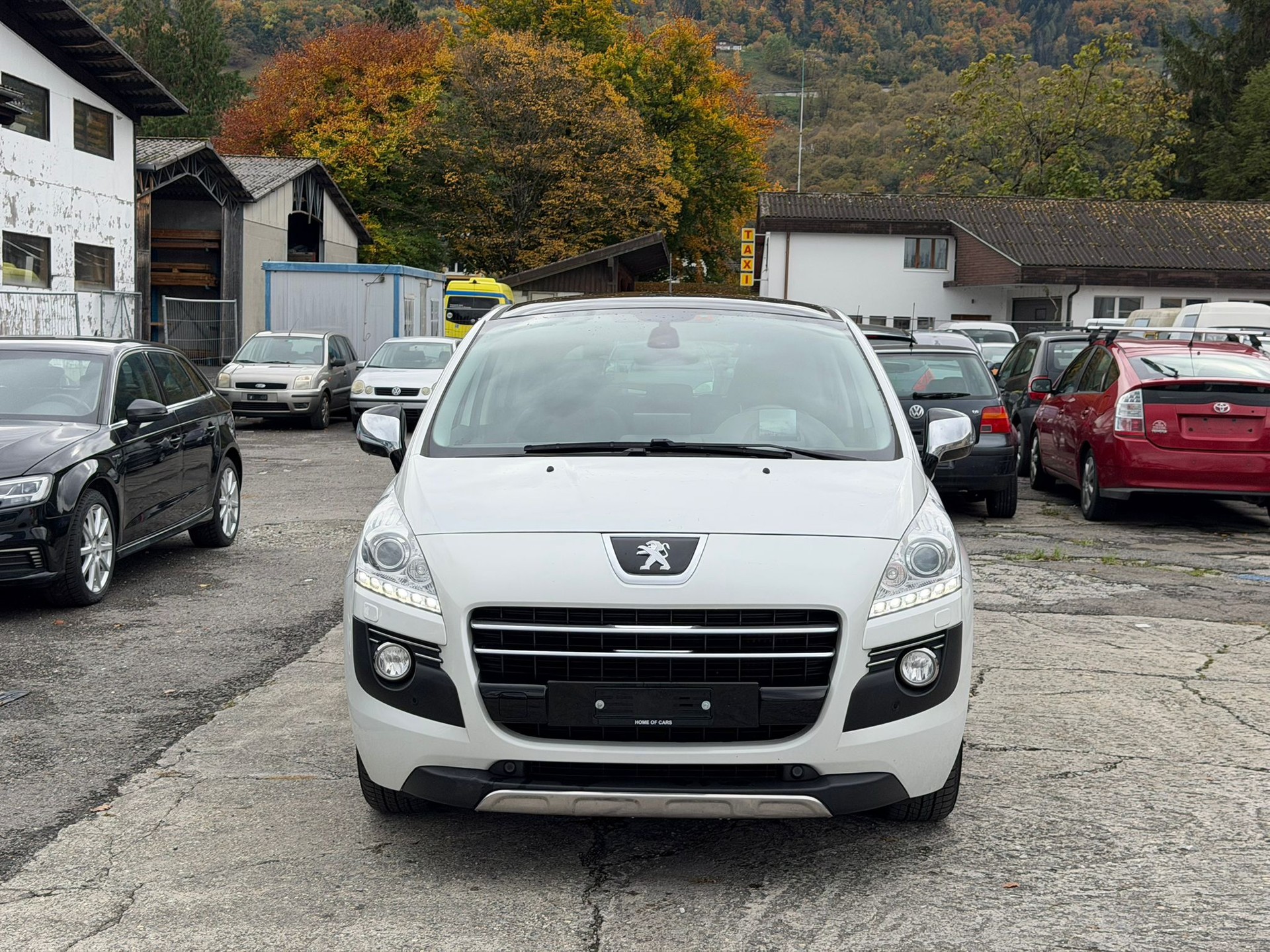 PEUGEOT 3008 HYbrid4 2.0 HDI EGS6-image-4