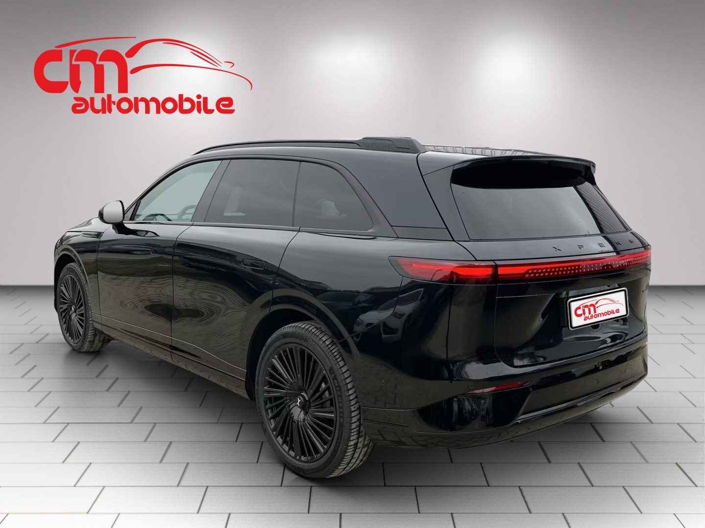 XPENG G9 93kWh Performance AWD Black Edition Premium Paket/ My 2026-showroom-element-1