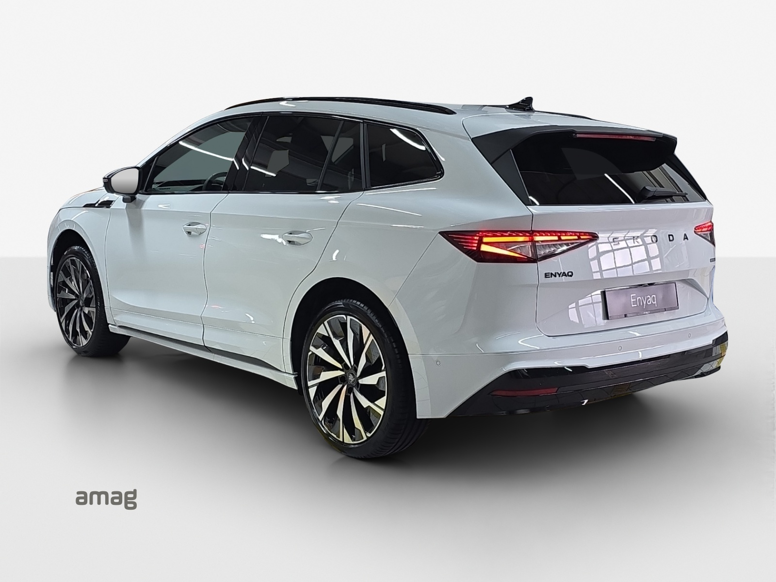 SKODA Enyaq 85x Sportline 4x4-showroom-element-2