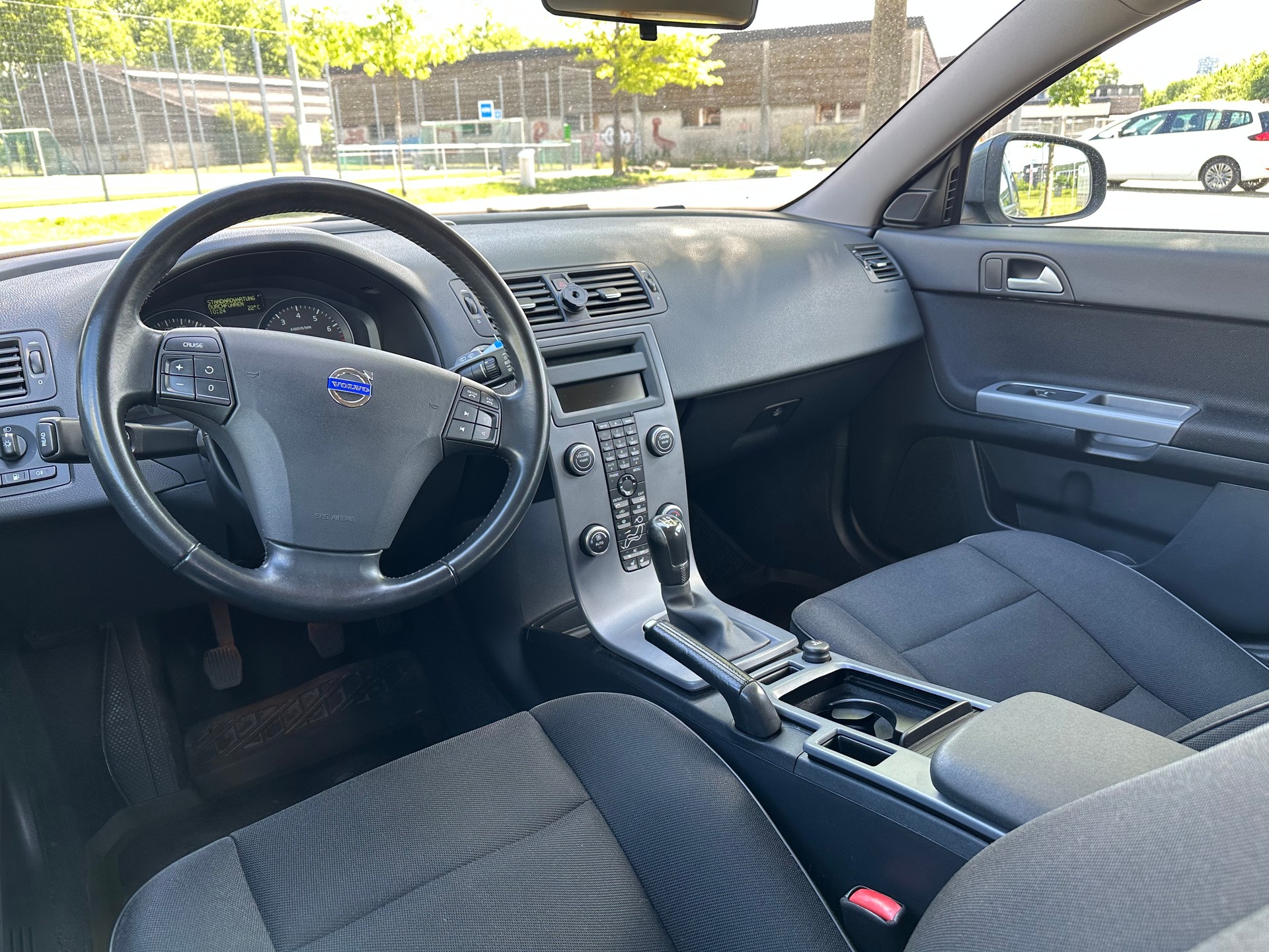 VOLVO V50 1.6 Kinetic-image-9