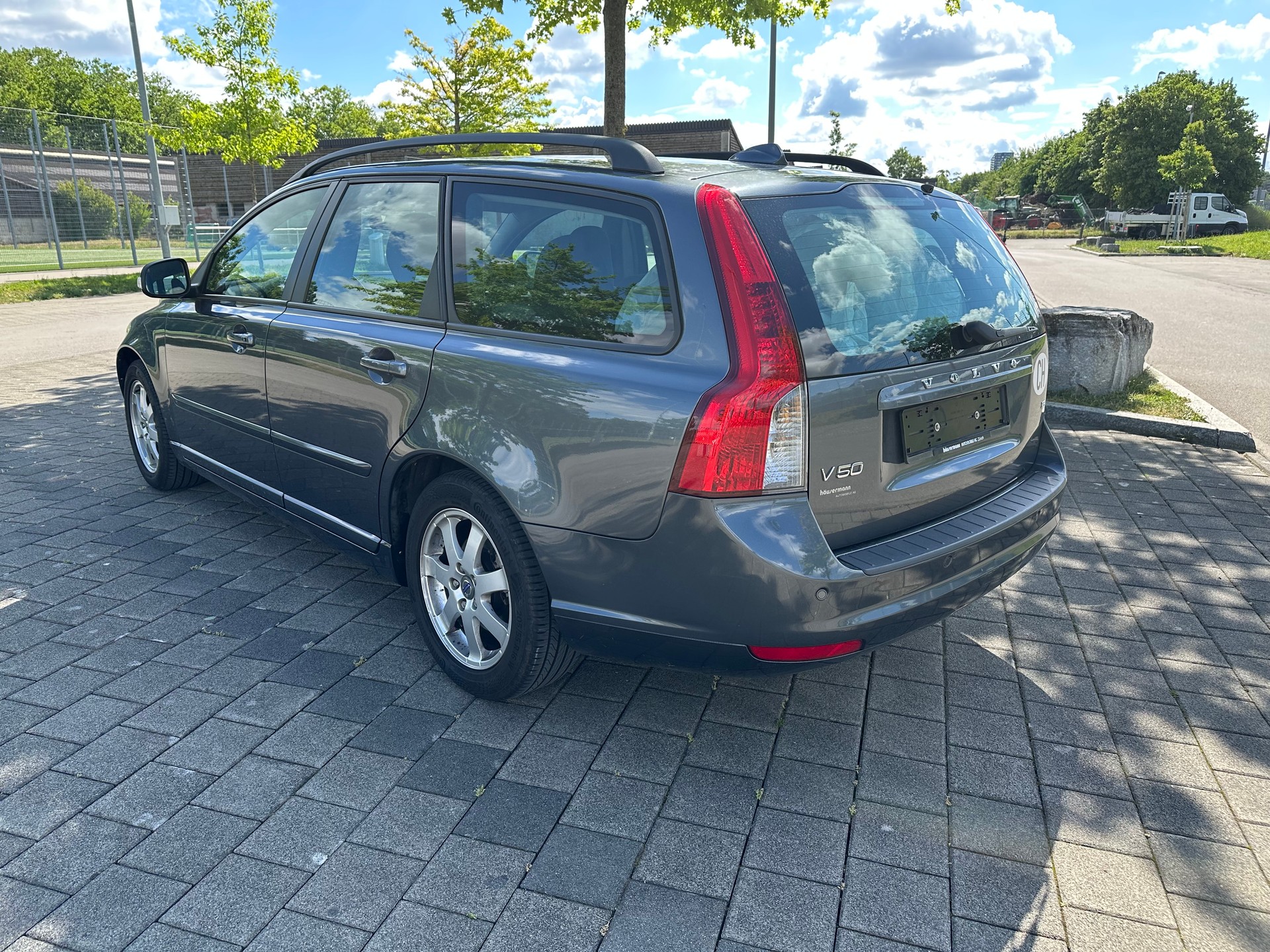 VOLVO V50 1.6 Kinetic-image-6