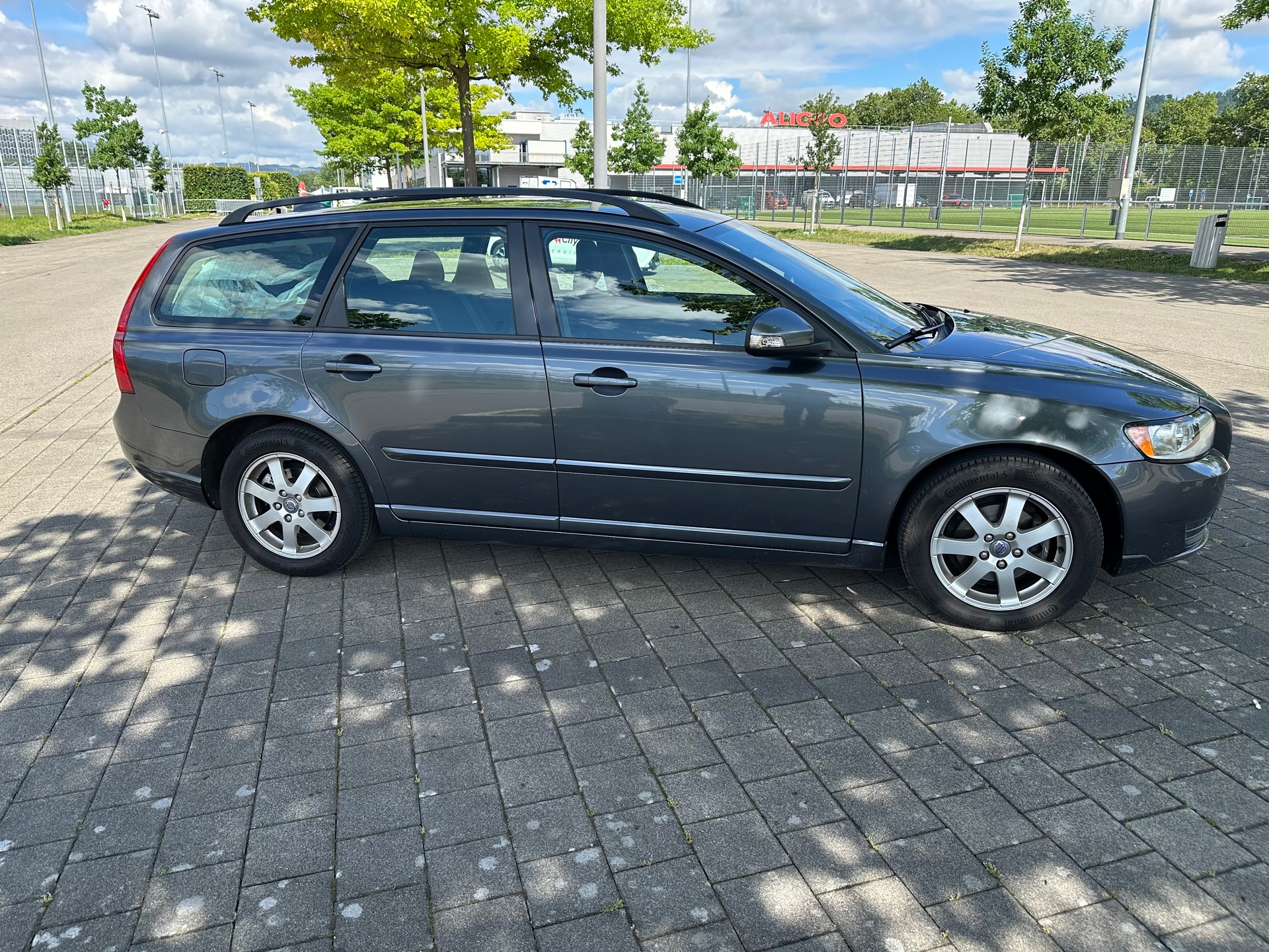 VOLVO V50 1.6 Kinetic-showroom-element-3