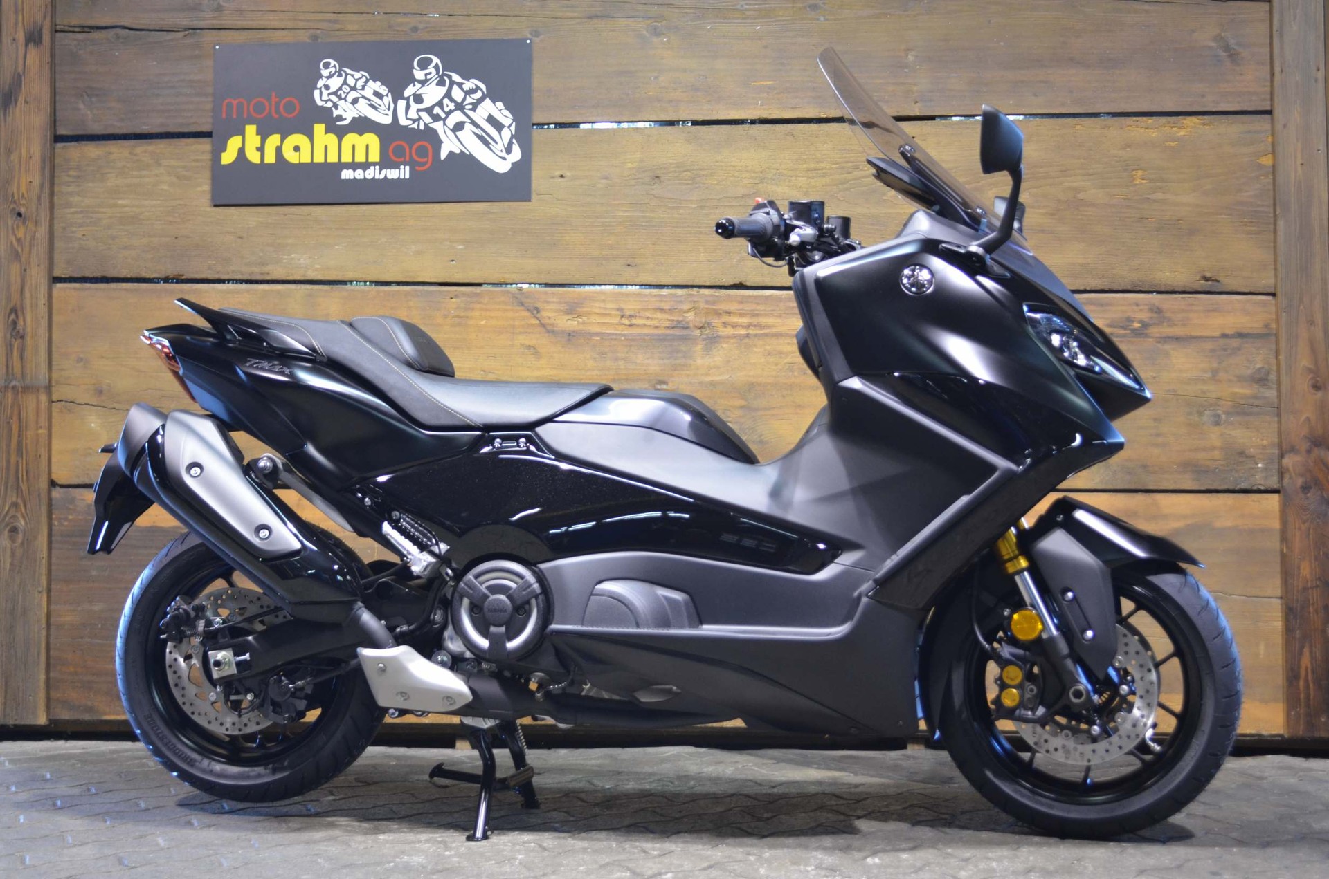 YAMAHA TMax 560 ABS Tech Max-image-1