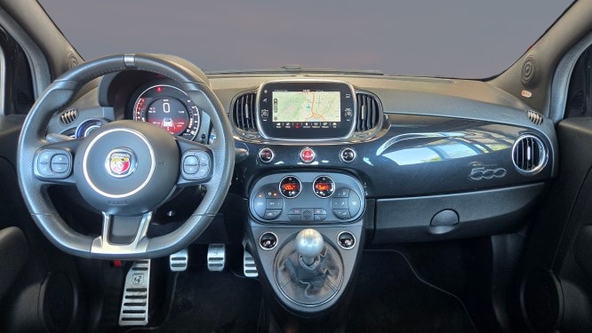 FIAT 595C 1.4 16V Turbo Abarth Scorpione Oro-image-10