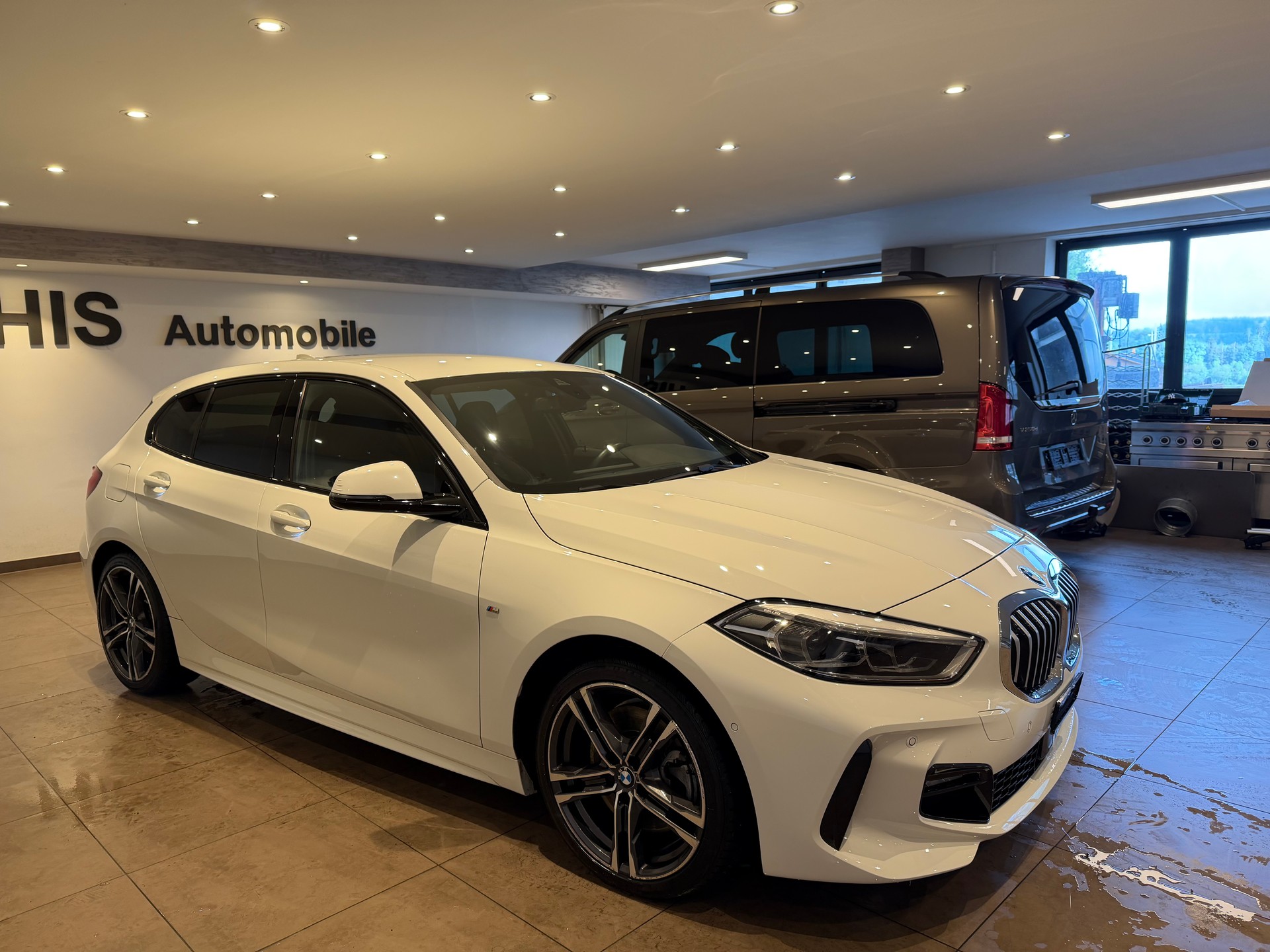 BMW 120d xDrive M-Sport-image-5