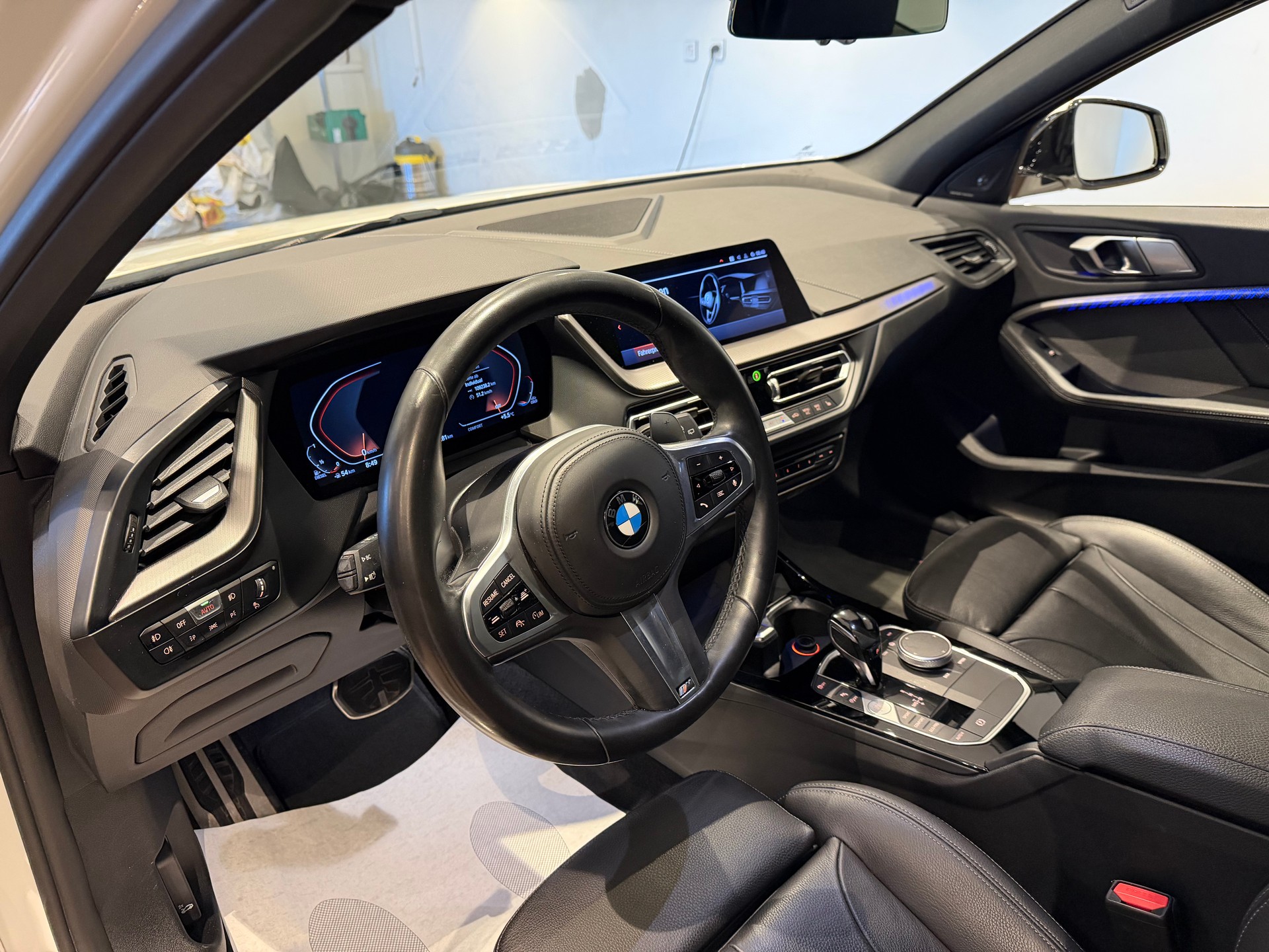 BMW 120d xDrive M-Sport-image-12