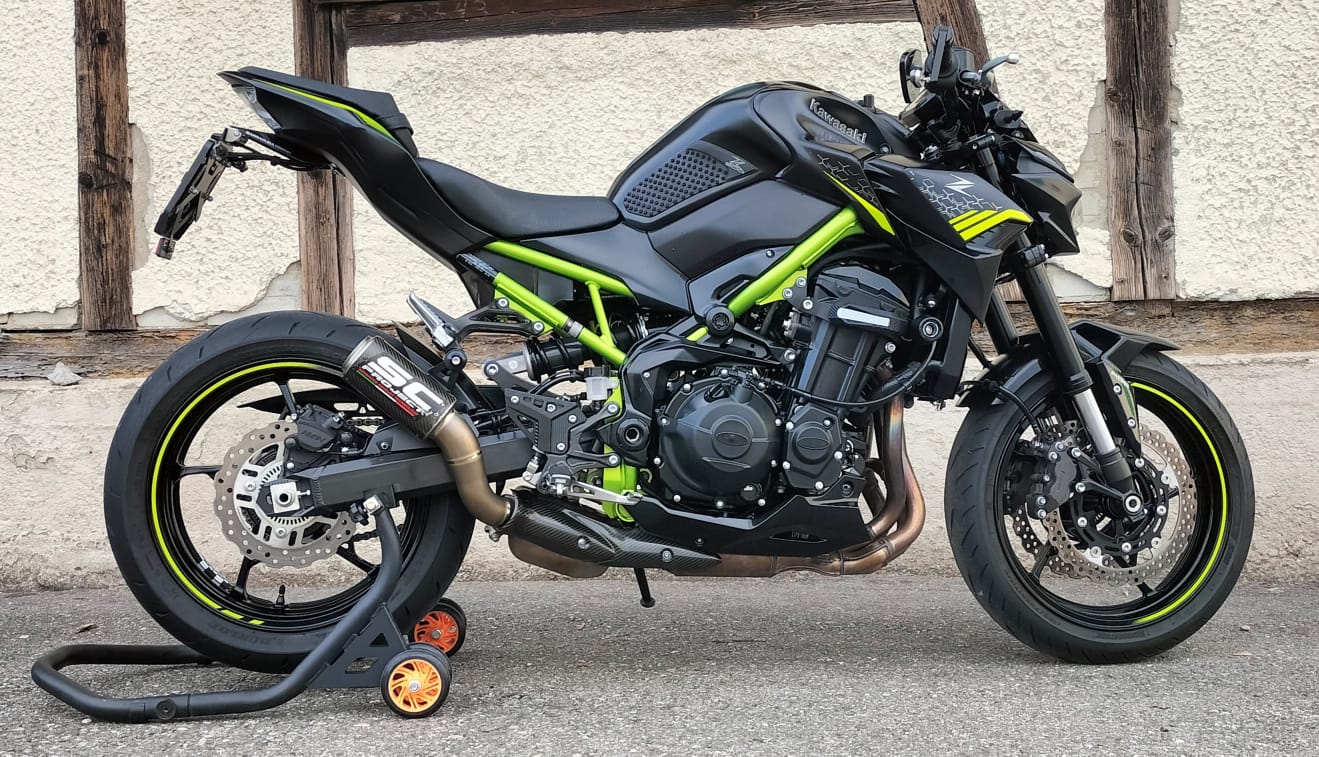 KAWASAKI Z 900-image-2