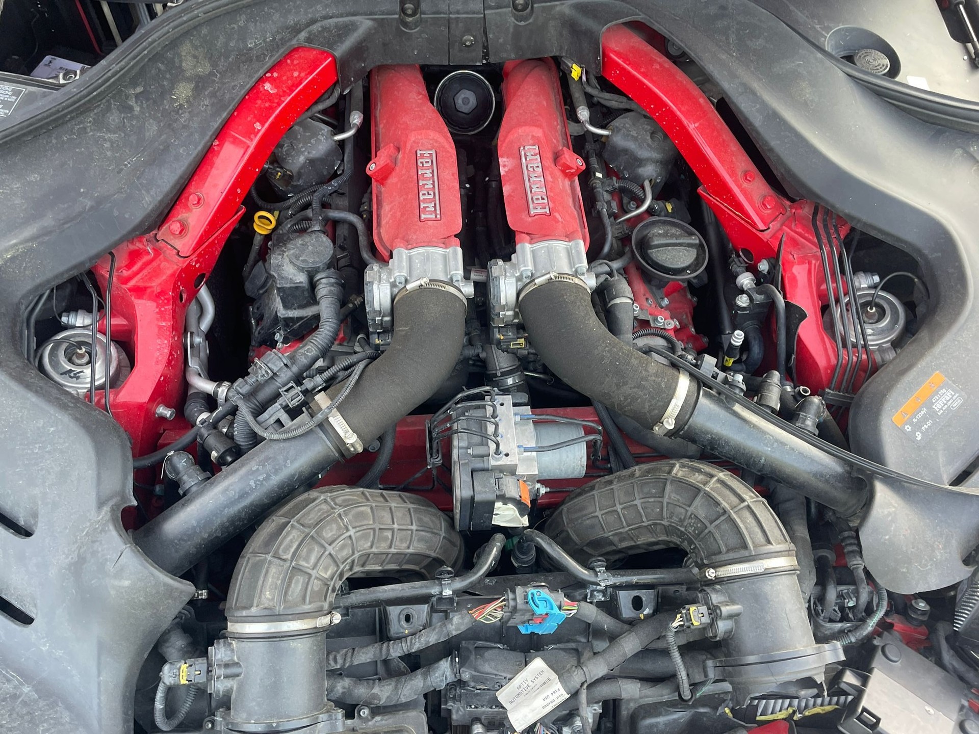 FERRARI Portofino 3.9 V8 T-image-9