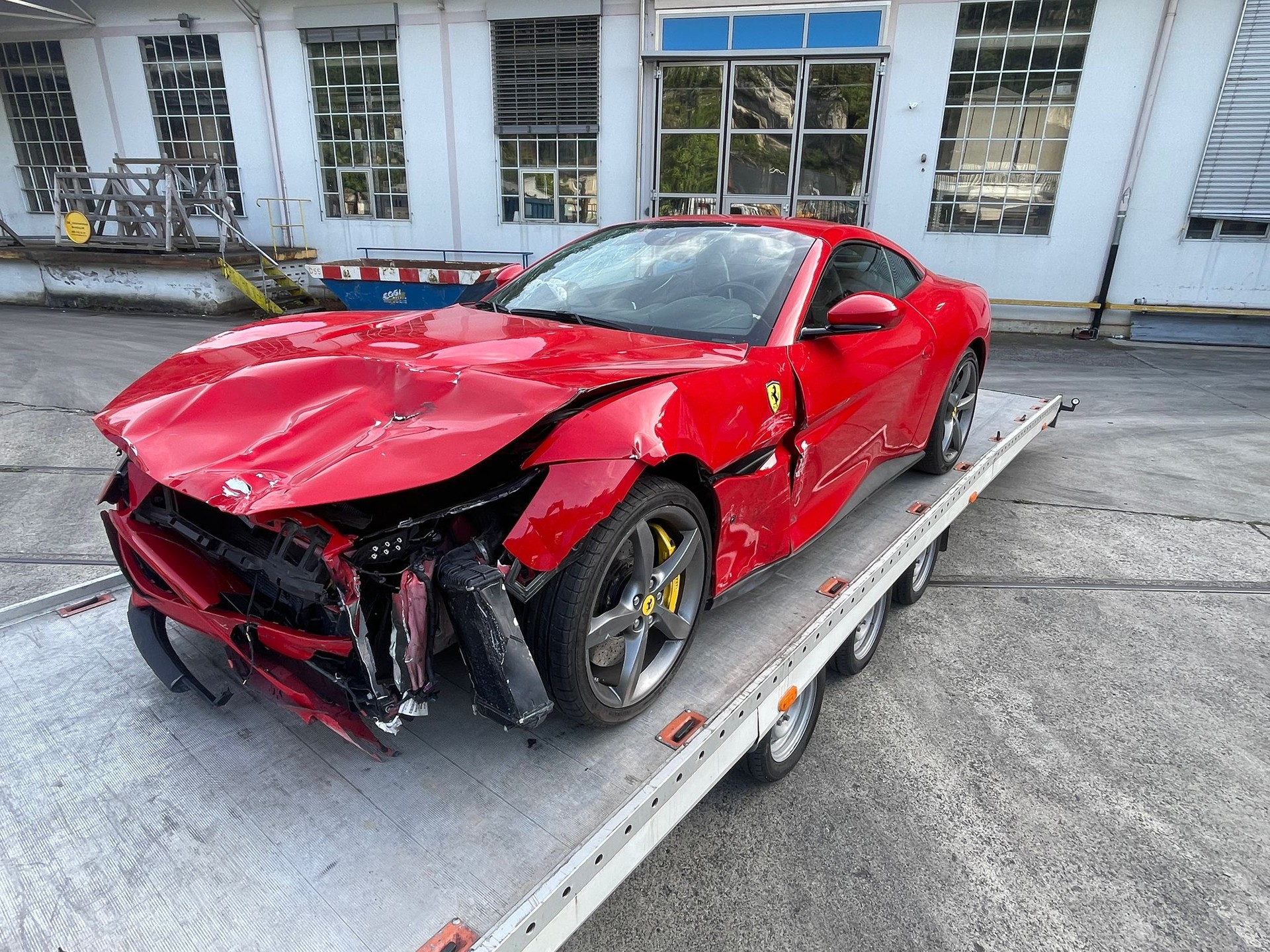 FERRARI Portofino 3.9 V8 T-image-5