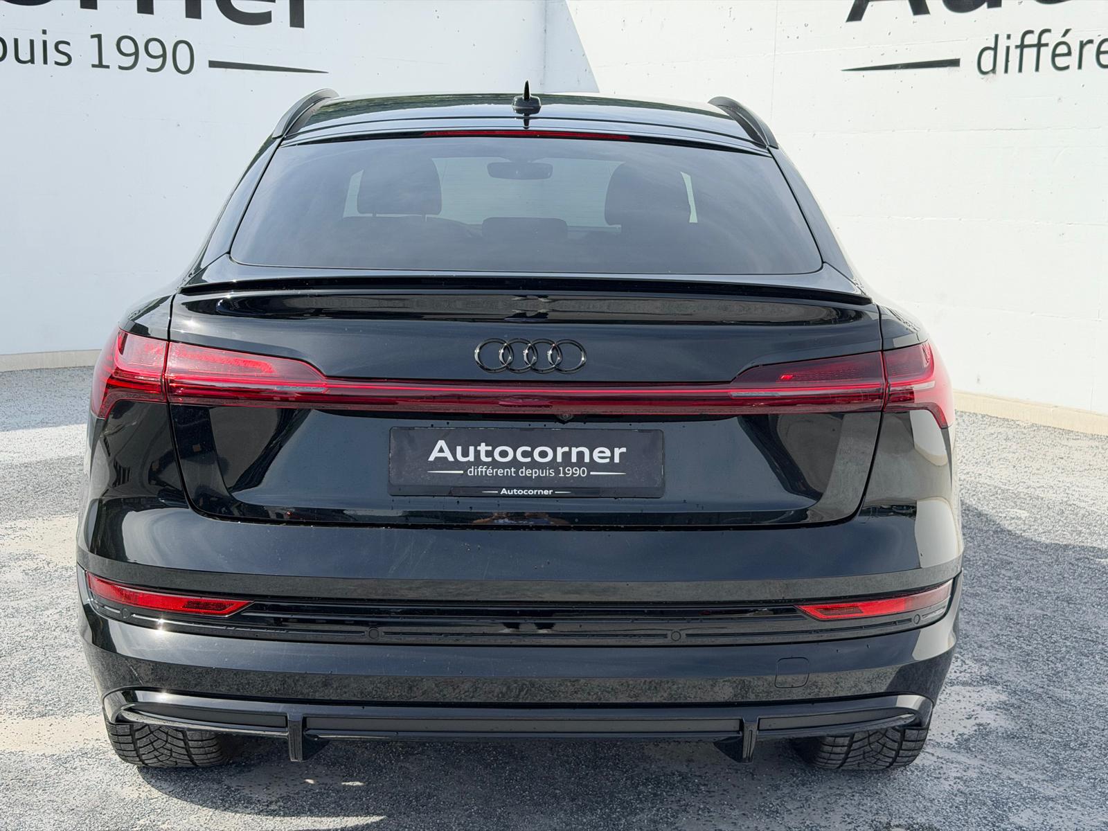 AUDI e-tron 55 Advanced Black Edition quattro-image-5