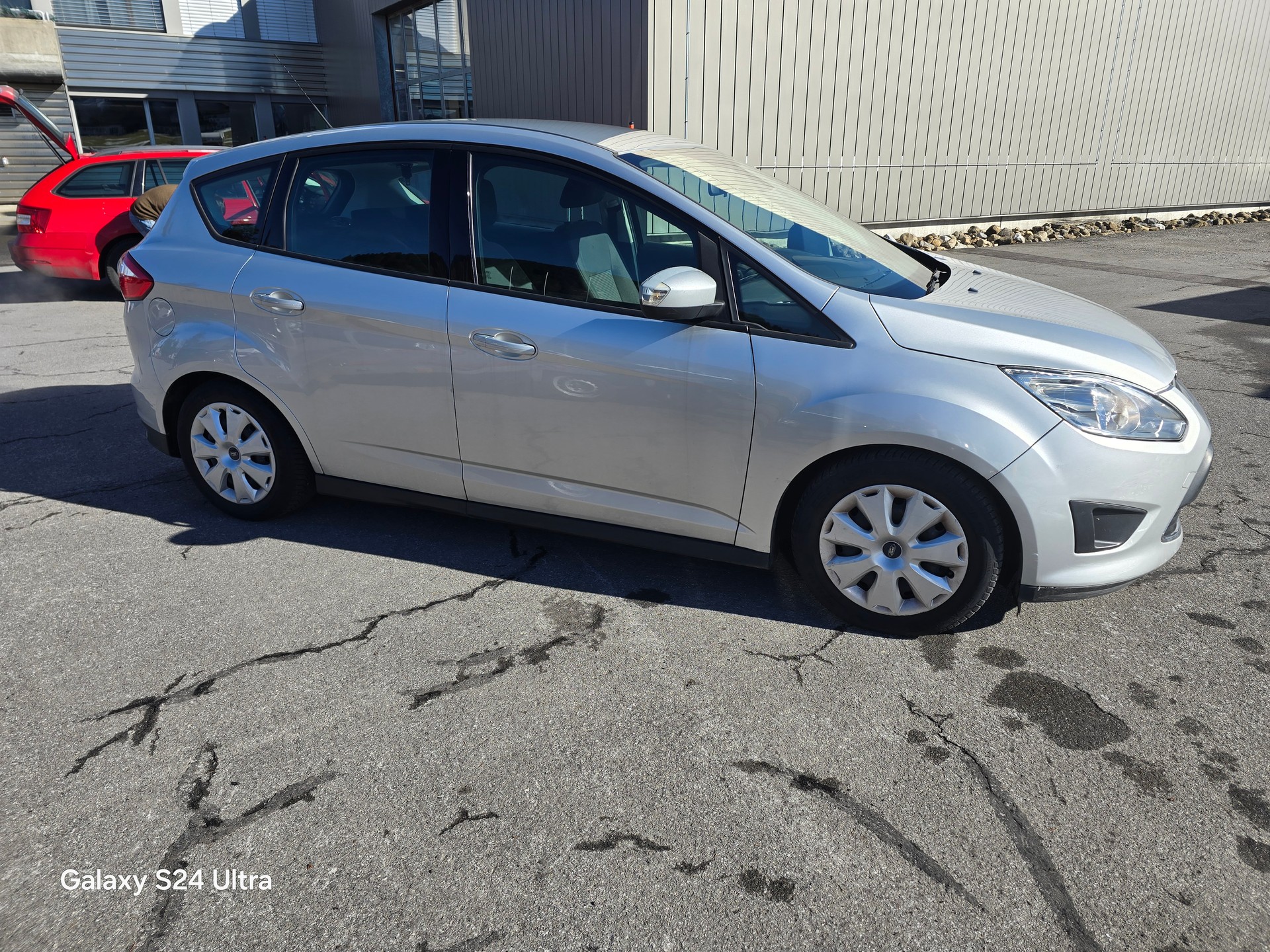 FORD C-Max 1.0 SCTi Ambiente-image-4