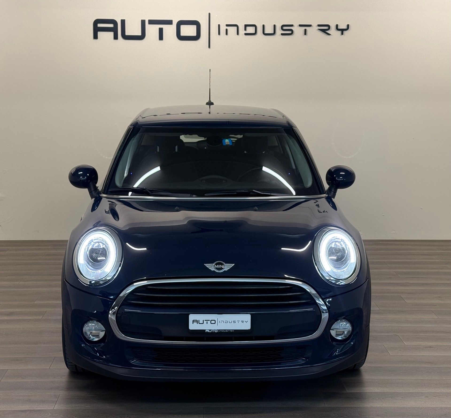 MINI Cooper D Steptronic-image-6