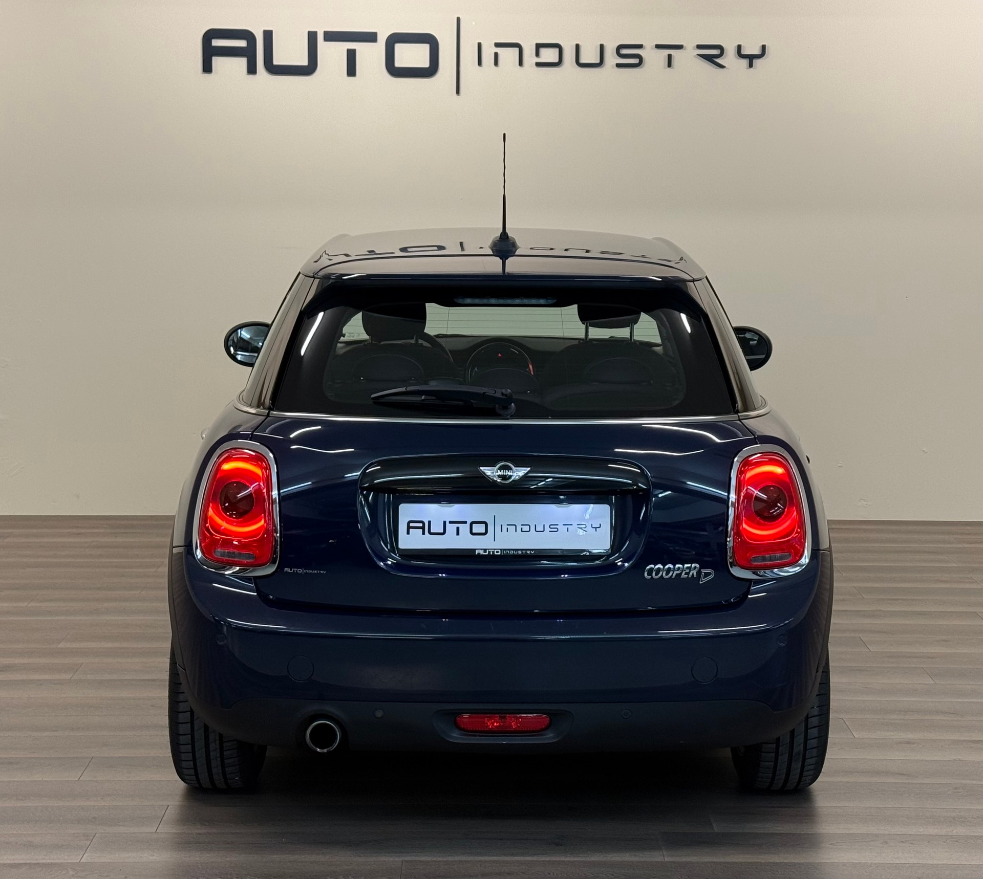 MINI Cooper D Steptronic-image-8