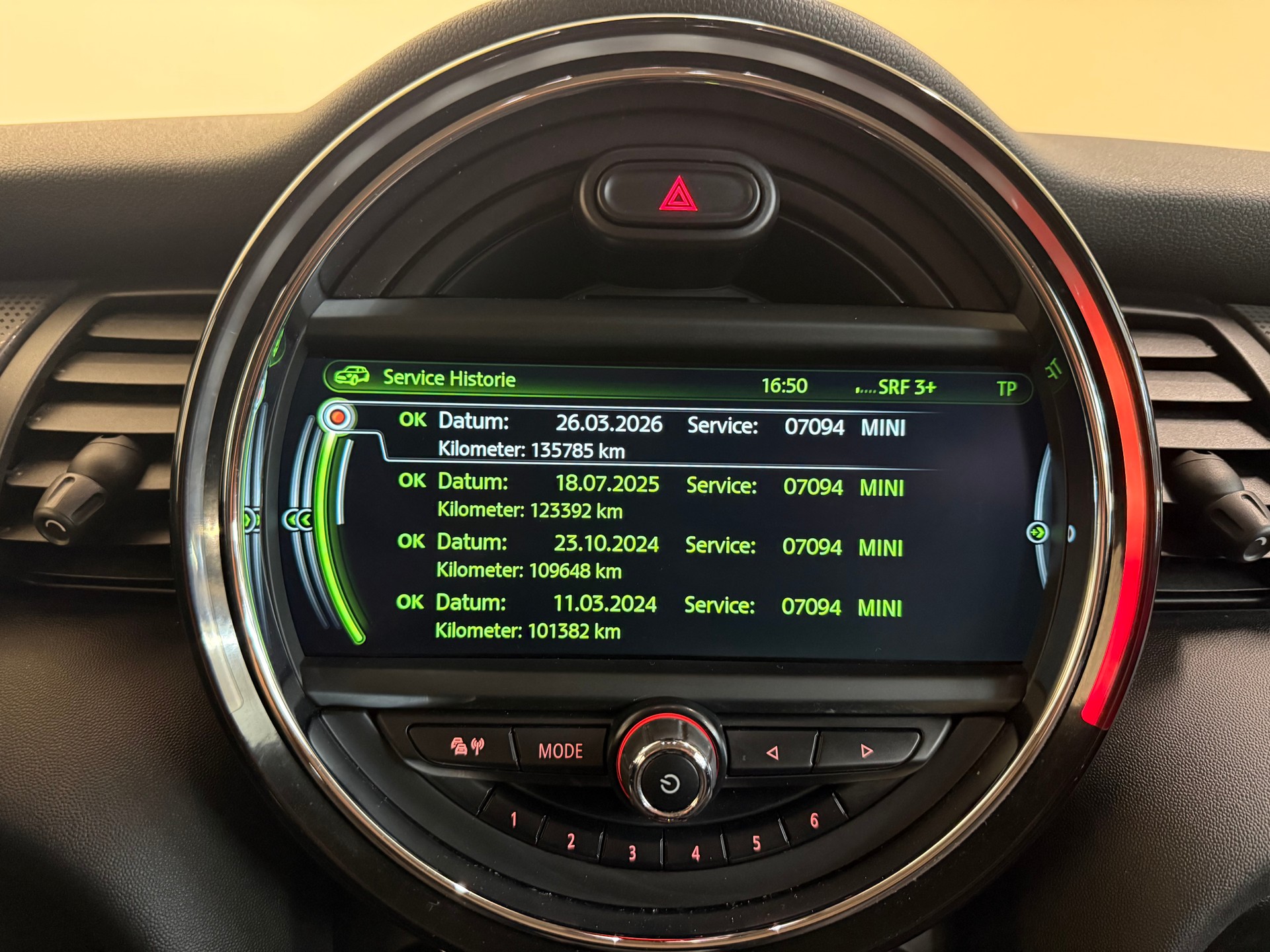 MINI Cooper D Steptronic-image-19