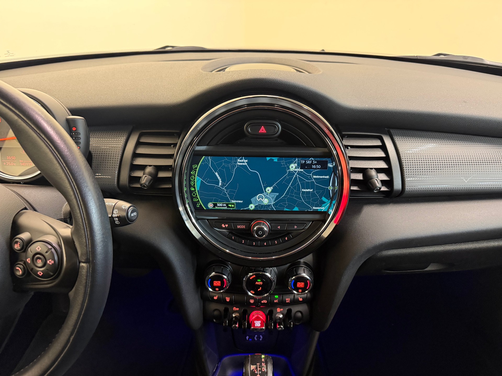 MINI Cooper D Steptronic-image-17