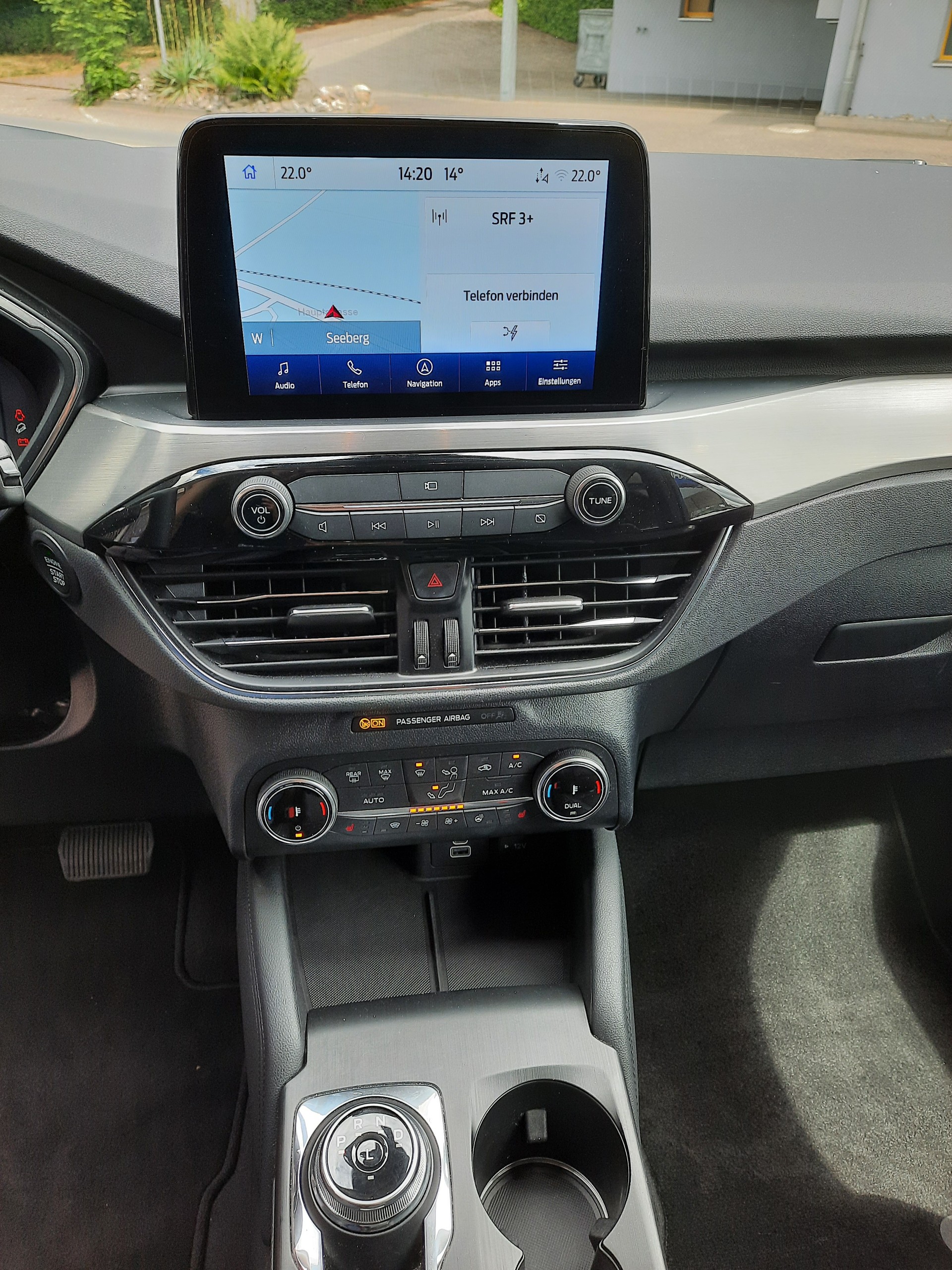 FORD Kuga 2.5 FHEV Titanium X 4WD-image-9