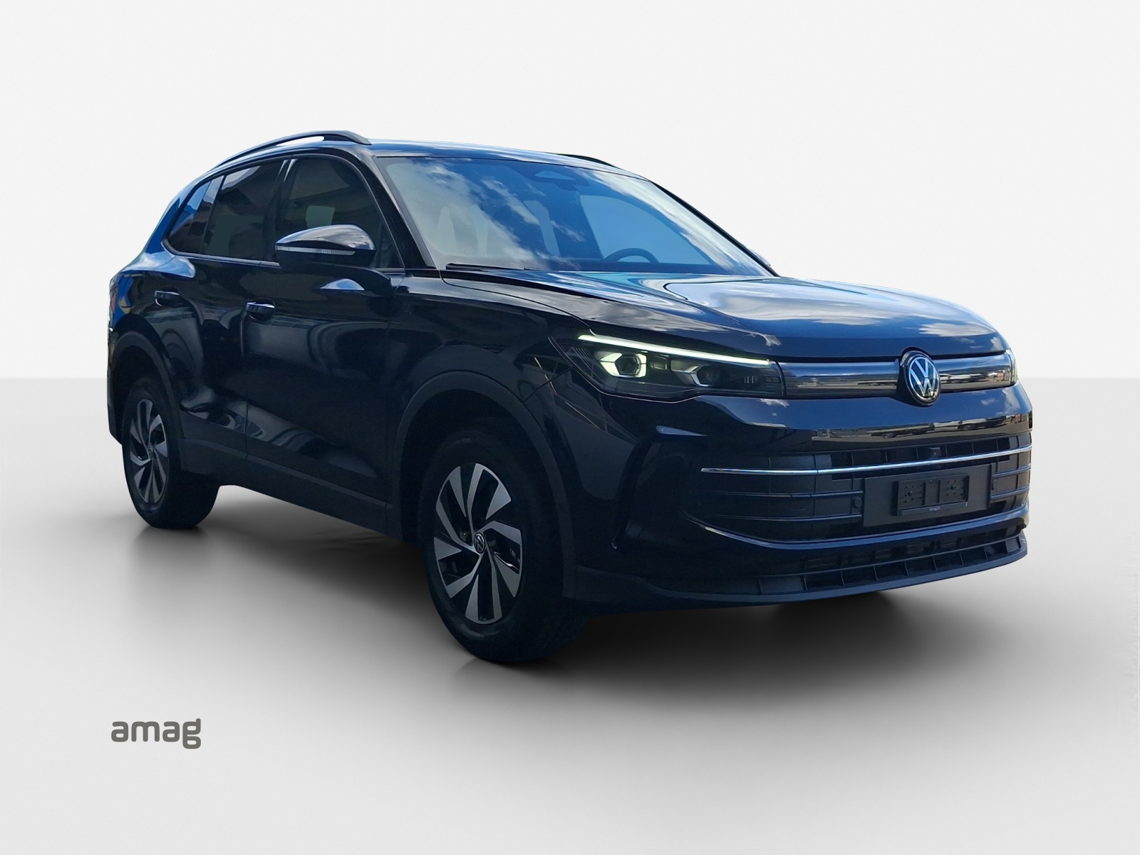 VW Tiguan 2.0 TSI DSG R-Line United 4Motion-image-5