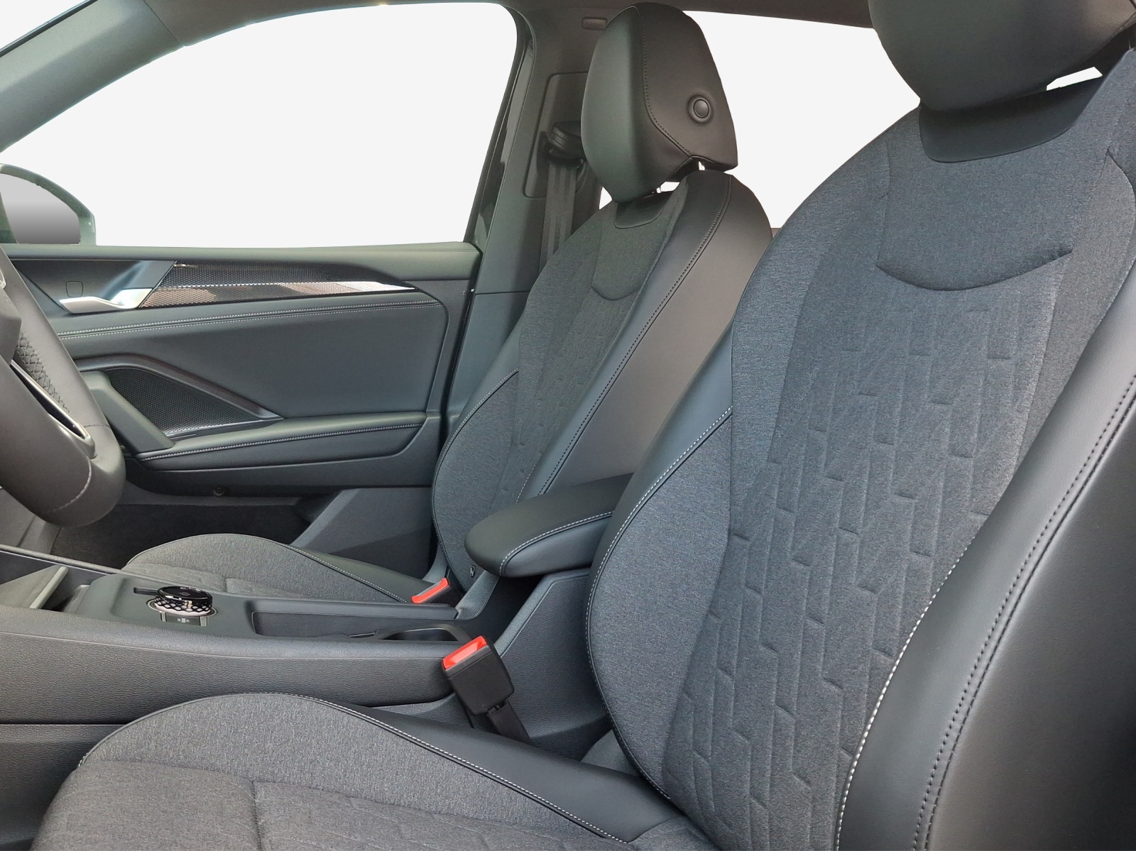 VW Tiguan 2.0 TSI DSG R-Line United 4Motion-image-7