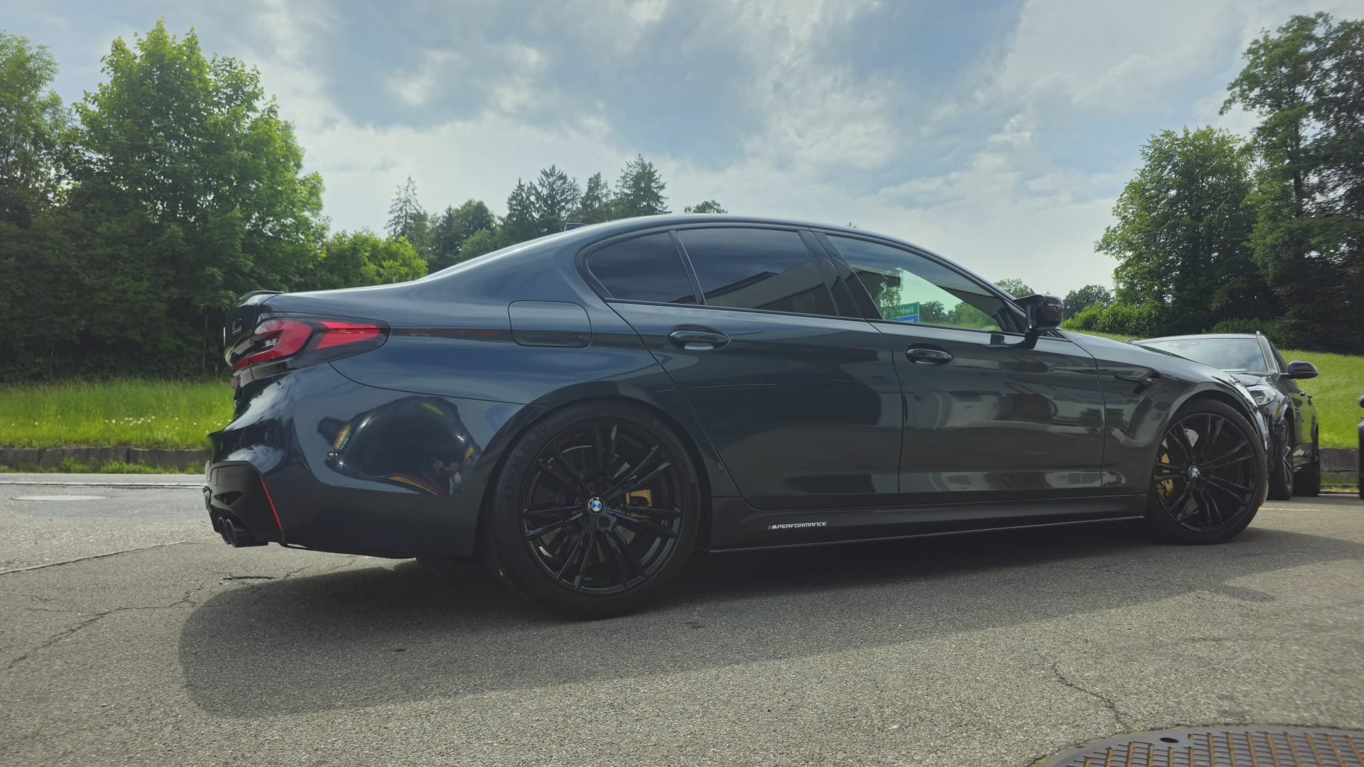 BMW M5 xDrive Competition Drivelogic-showroom-element-3