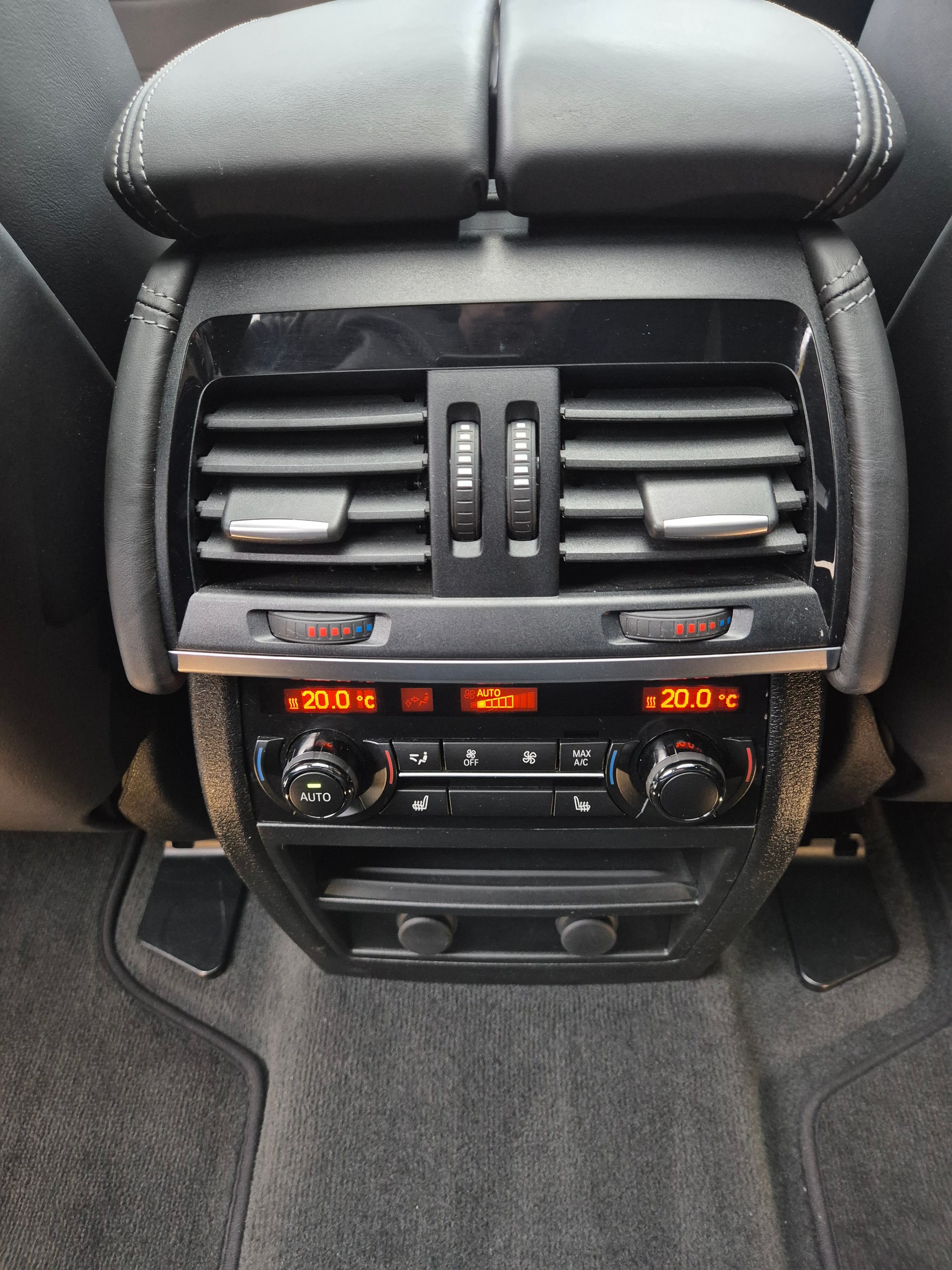 BMW X5M Steptronic-image-15