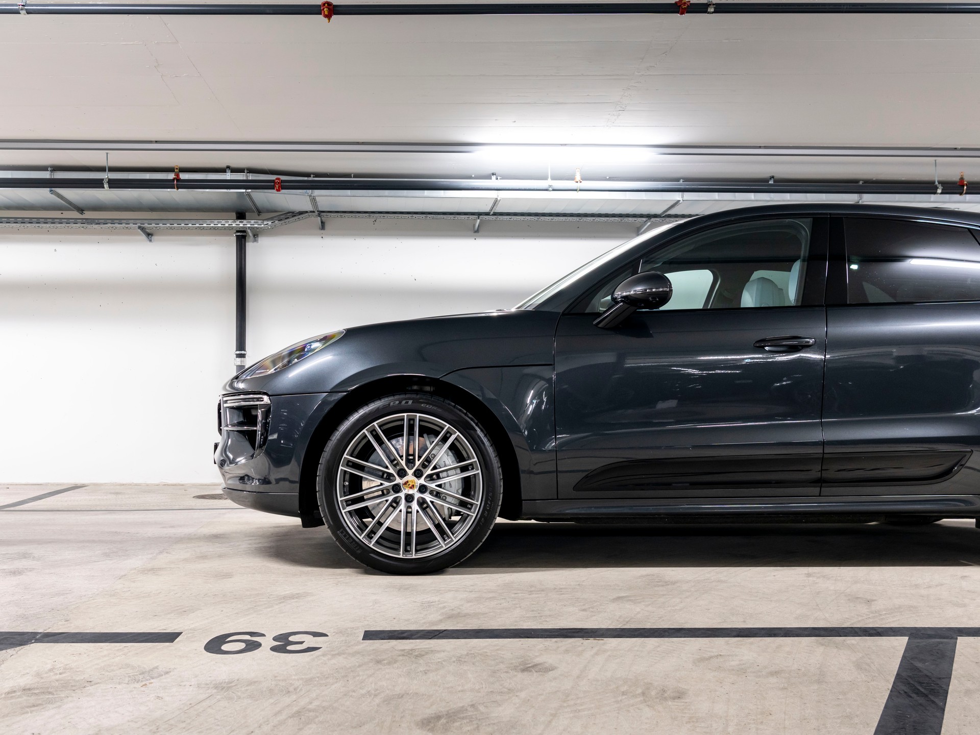 PORSCHE Macan Turbo PDK-image-7