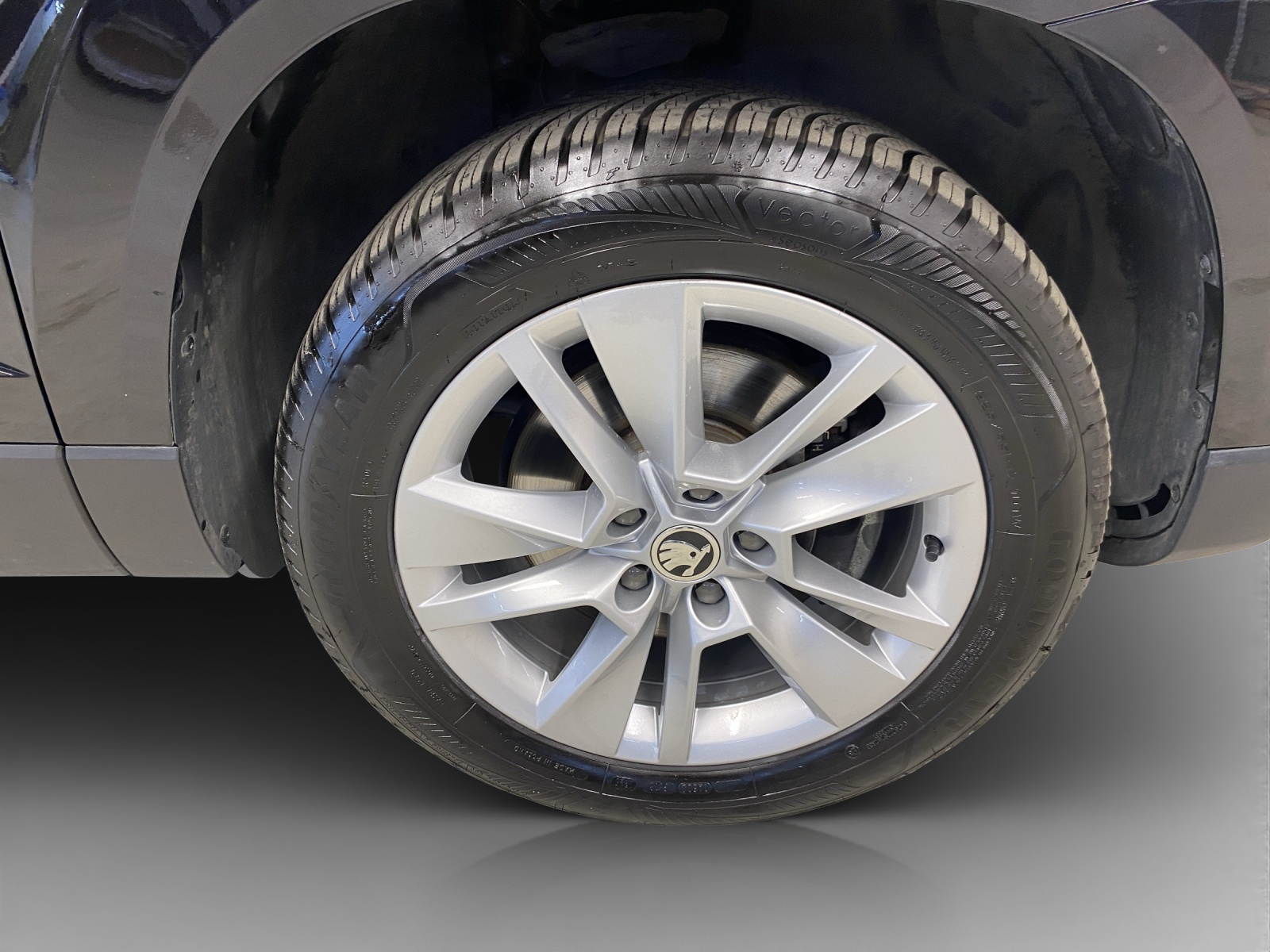 SKODA Karoq 2.0 TDI CR Ambition 4x4-image-14