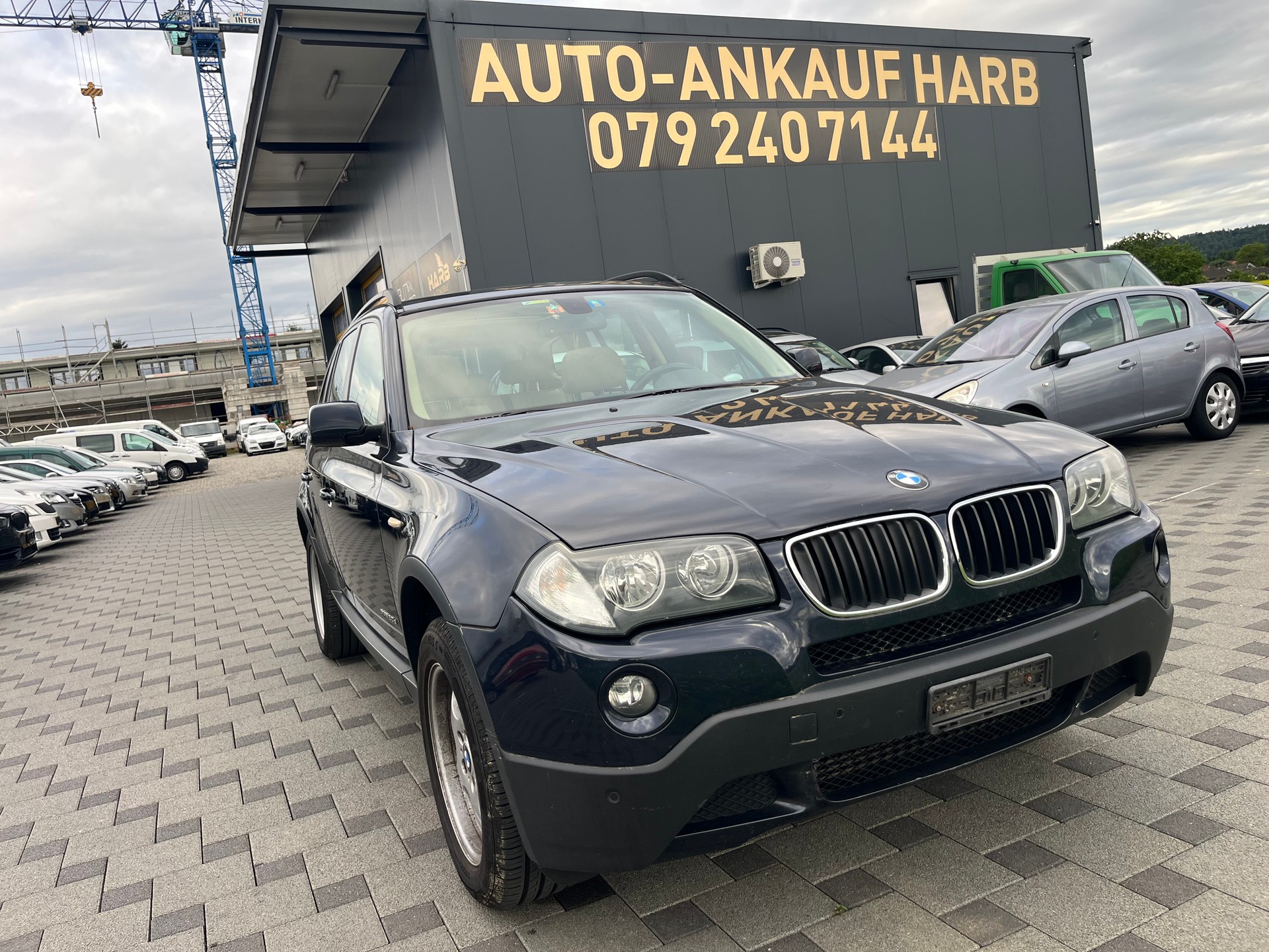 BMW X3 xDrive 20d (2.0d)-image-1