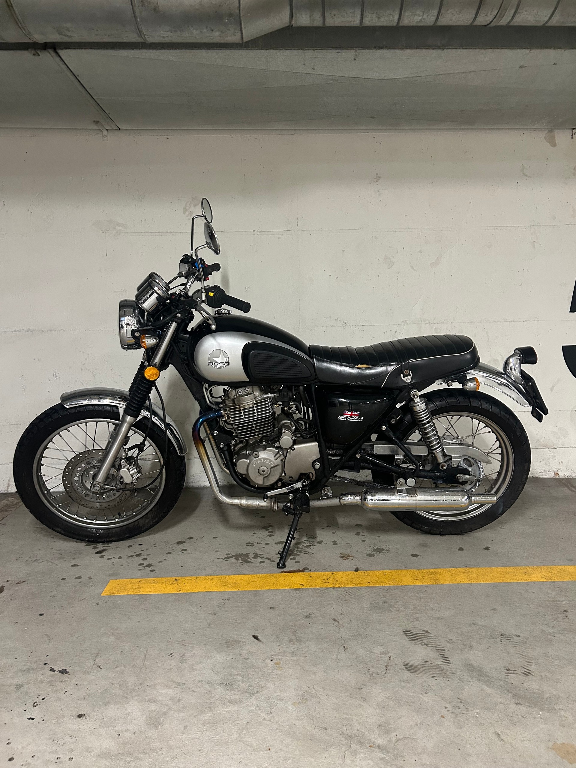 MASH 500 Five Hundred-image-0