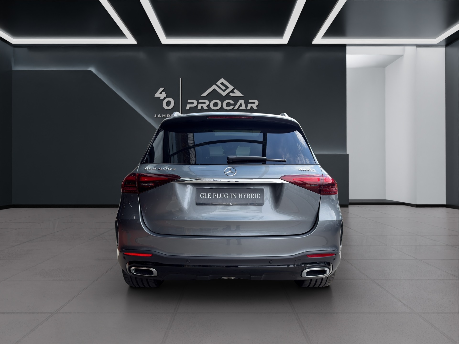 MERCEDES-BENZ GLE 400 e EQ Star AMG Line 4matic-image-4