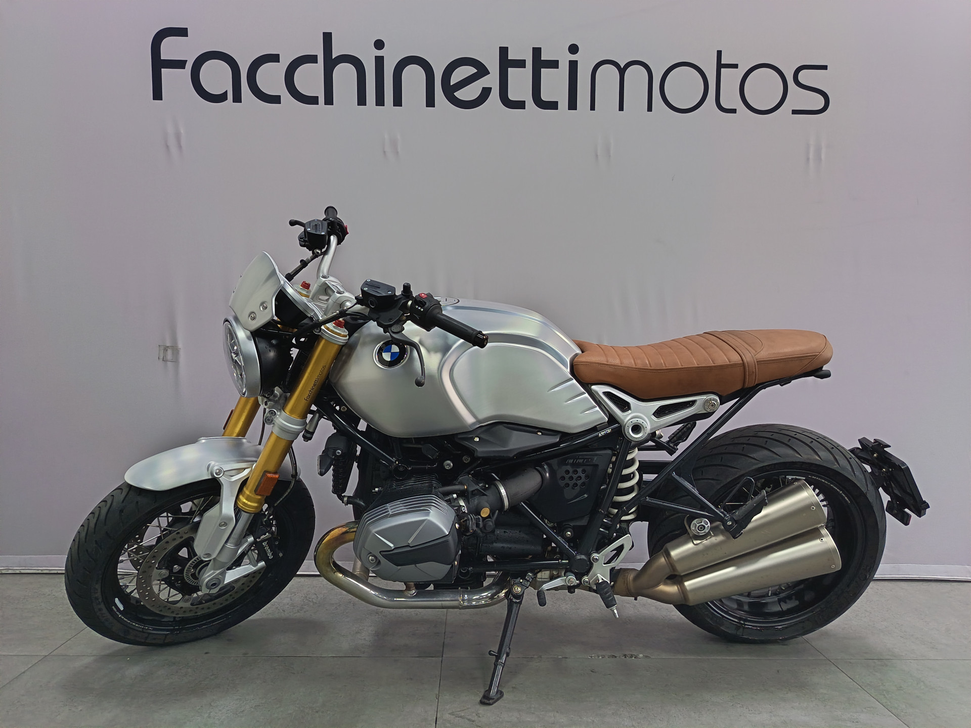 BMW R nineT-image-3