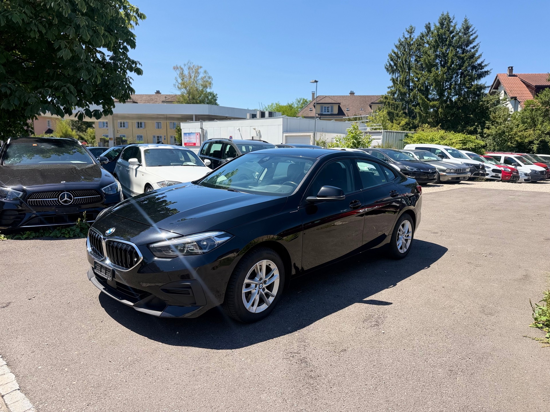 BMW 218d Gran Coupé-image-1