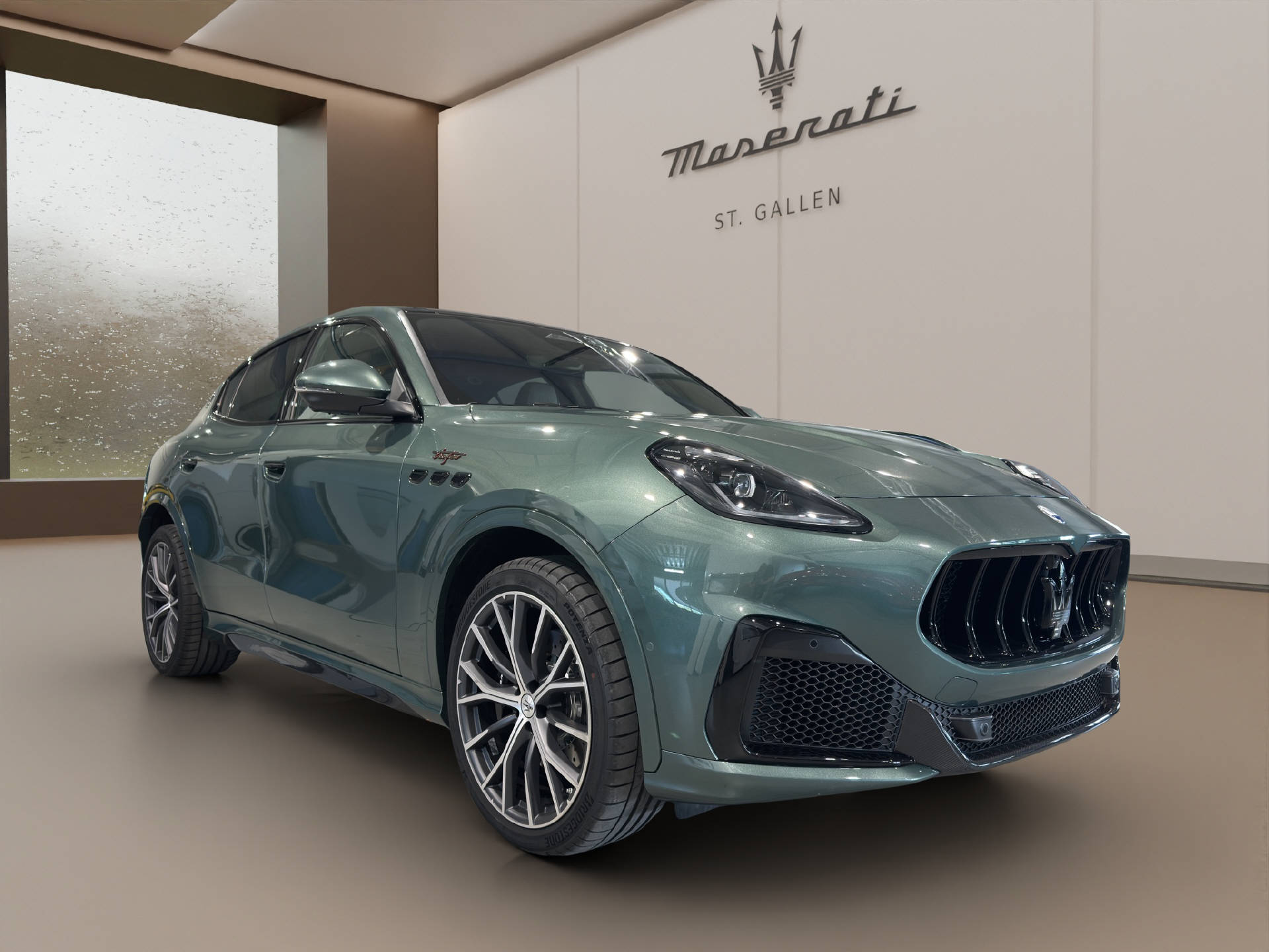 MASERATI Grecale 3.0 V6 Trofeo-showroom-element-2