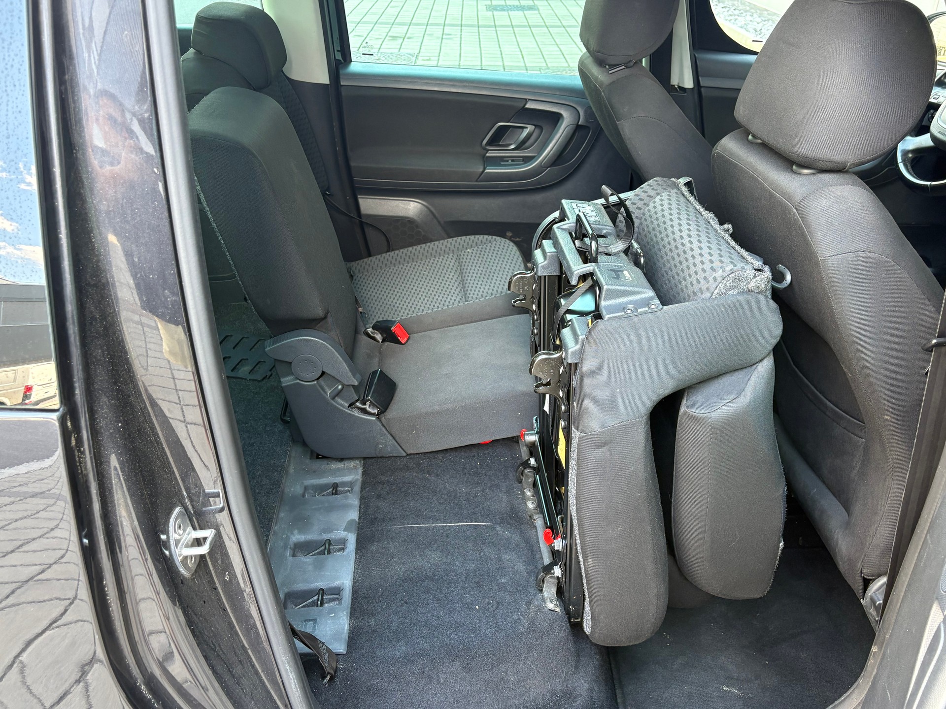 SKODA Roomster 1.2 TSI Ambition (DSG Automat) Frisch ab MFK-image-13