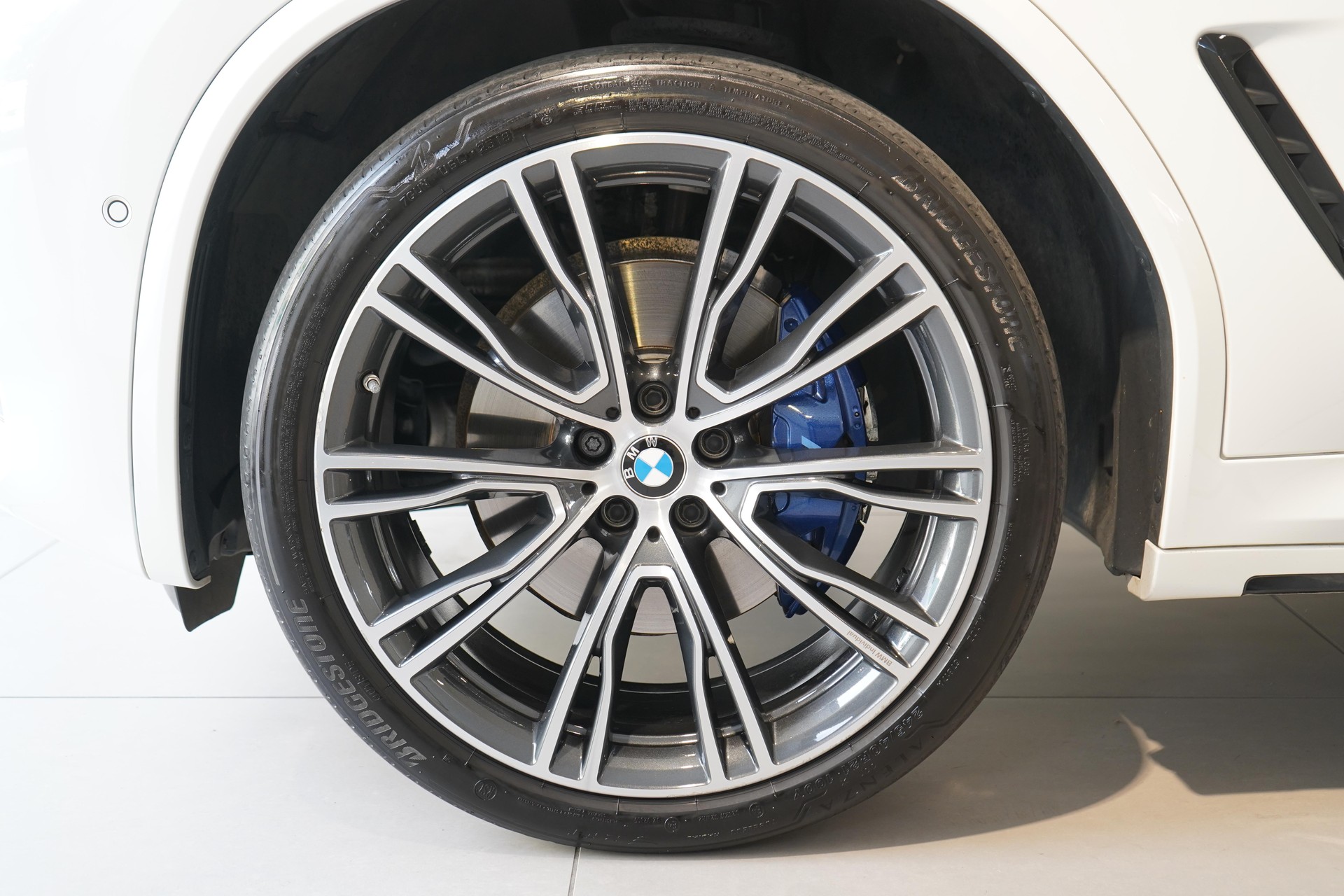 BMW X3 M40i-image-24