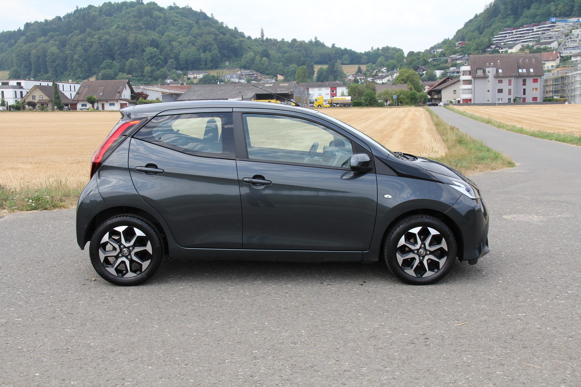TOYOTA Aygo 1.0 VVT-i Limited Blue-image-4