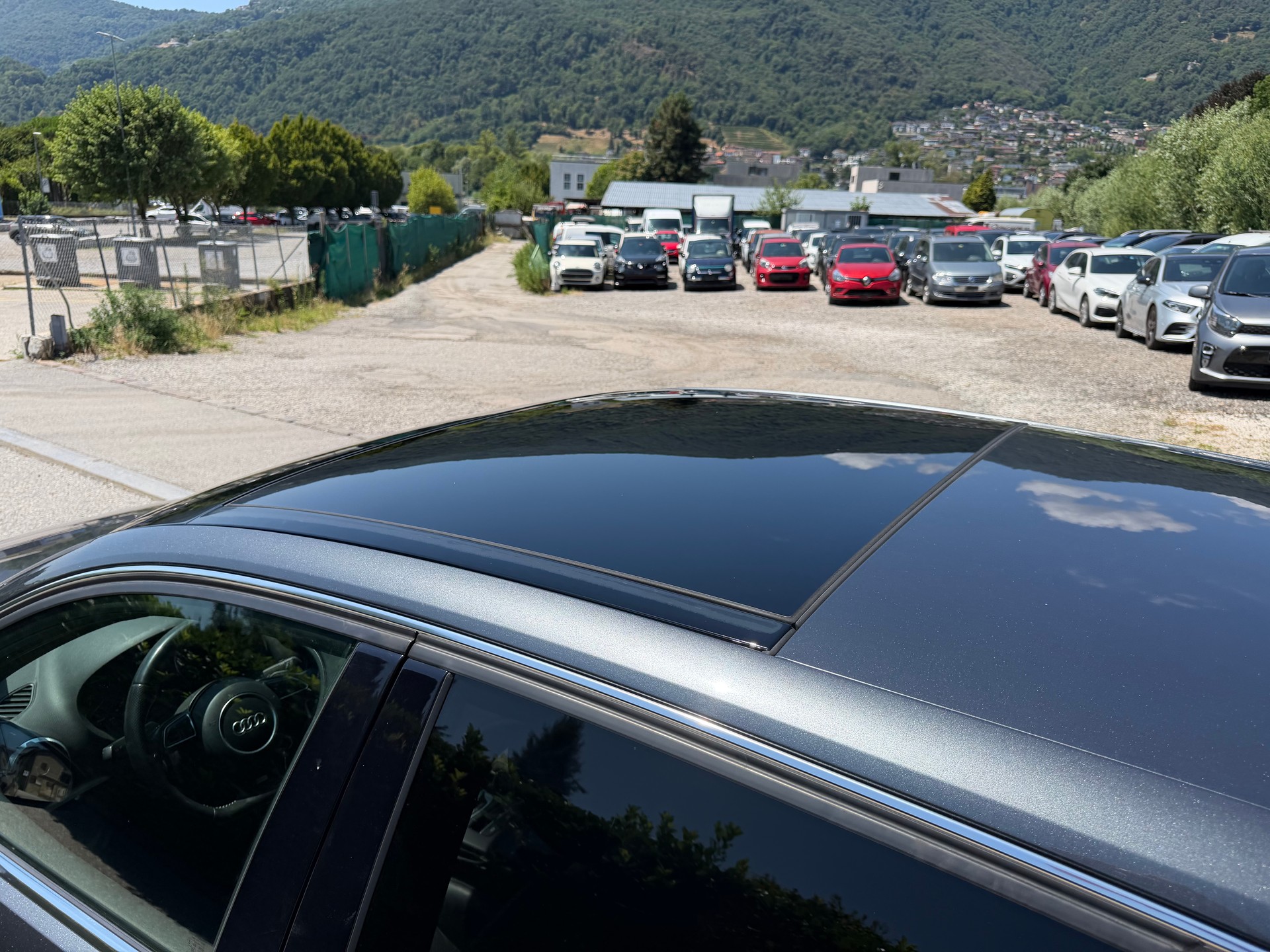AUDI A3 Sportback 2.0 TDI Attraction quattro S-tronic-image-5